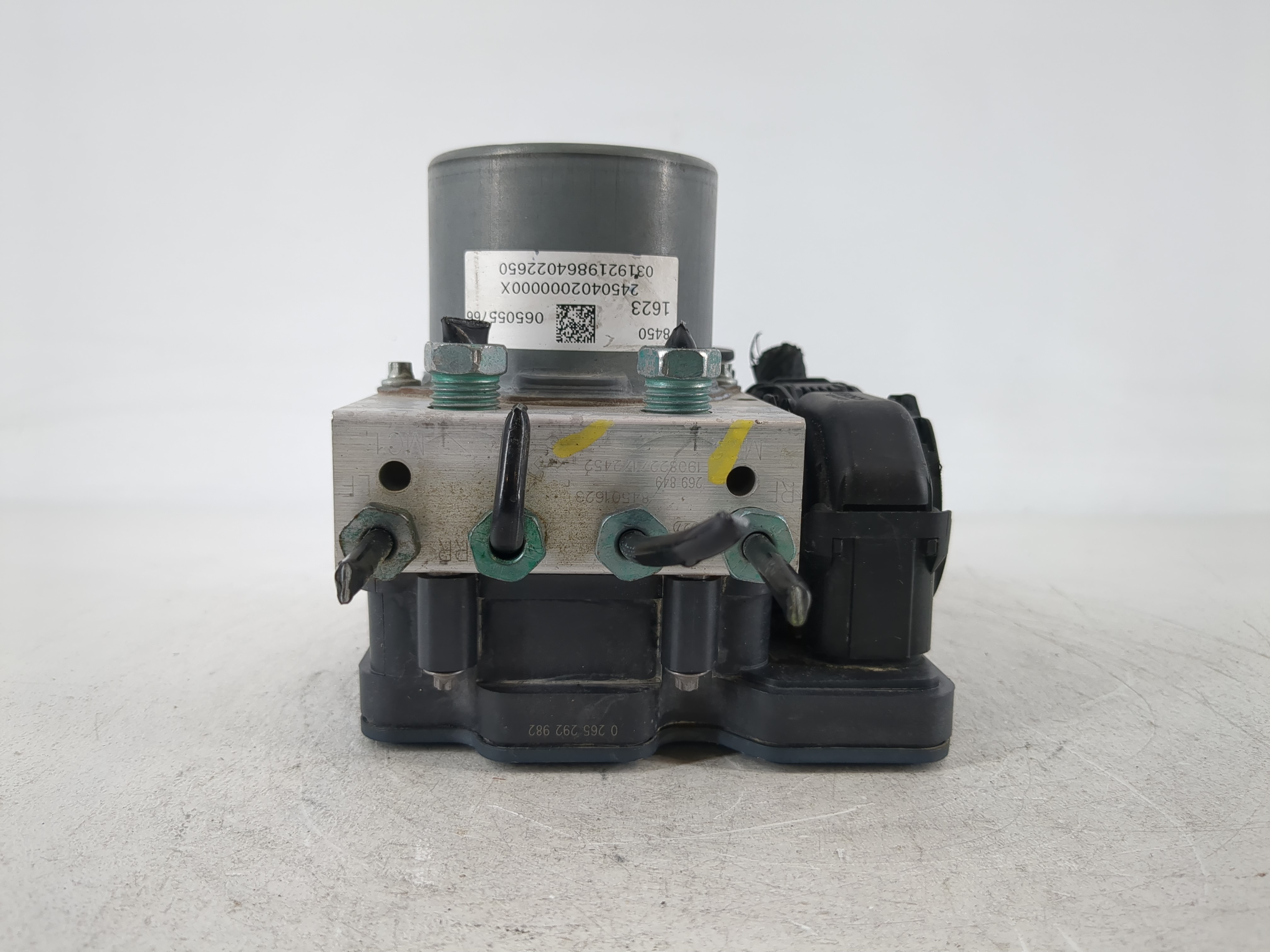 2019-2021 Chevrolet Malibu Abs Pump Control Module 1119143 - Oemusedautoparts1.com