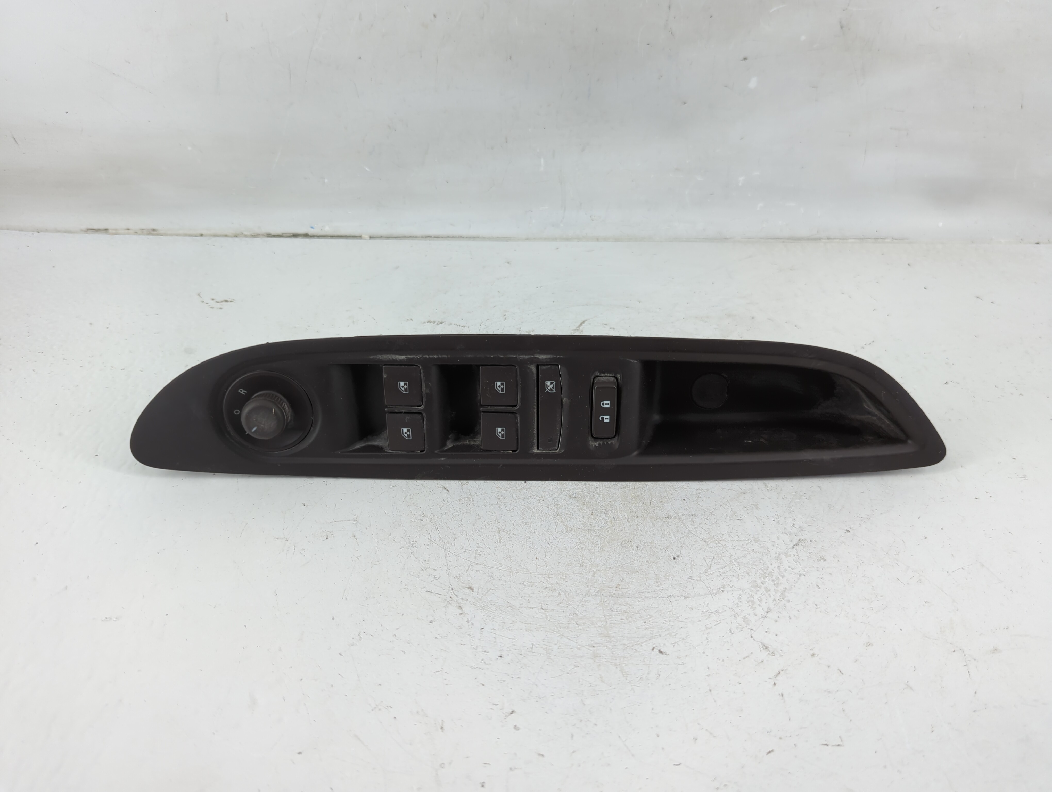 Picture of 2013-2016 Buick Encore Driver Left Door Master Power Window Switch 1119213