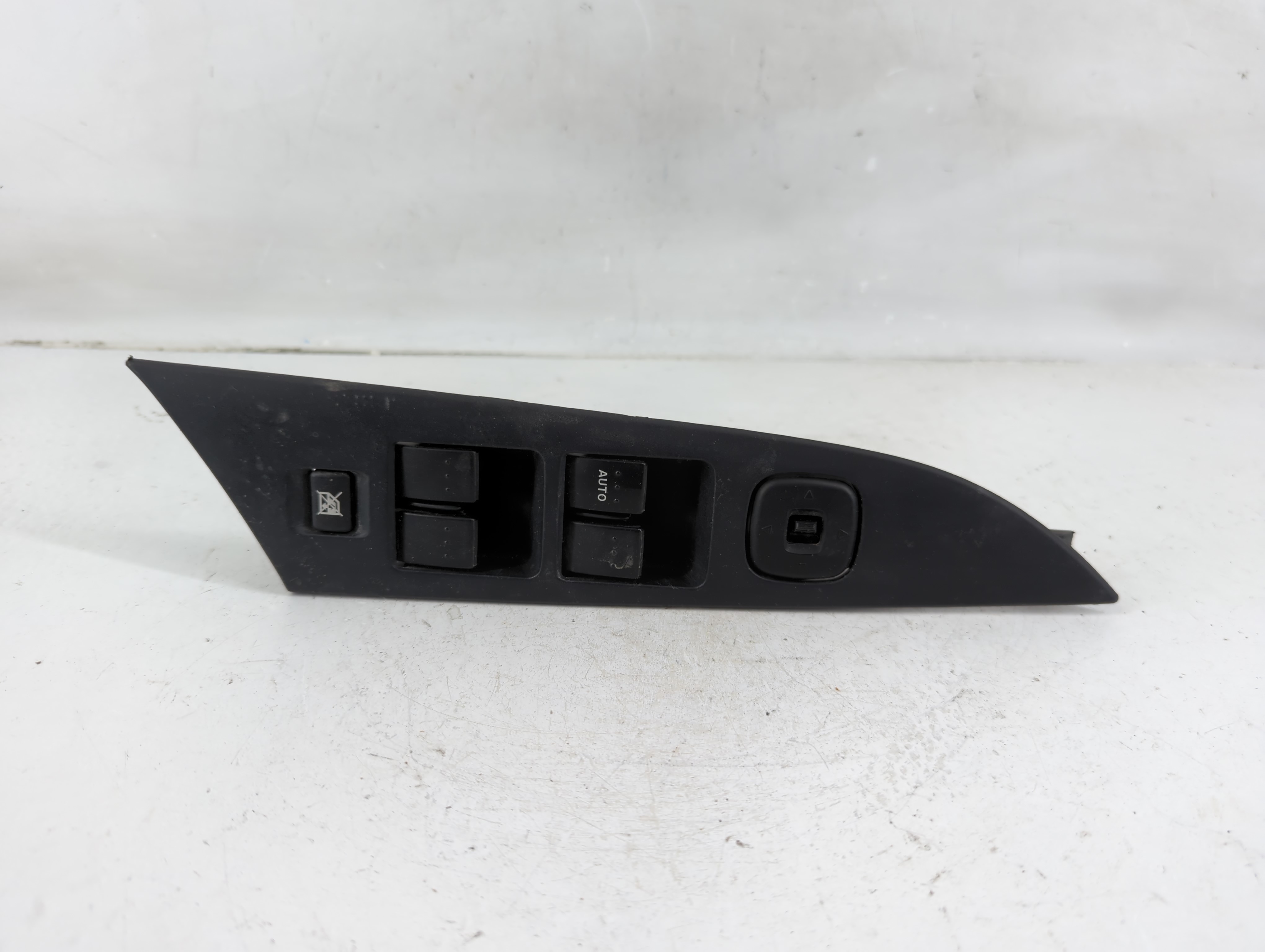 2004-2009 Mazda 3 Driver Left Door Master Power Window Switch 1119220 - Oemusedautoparts1.com