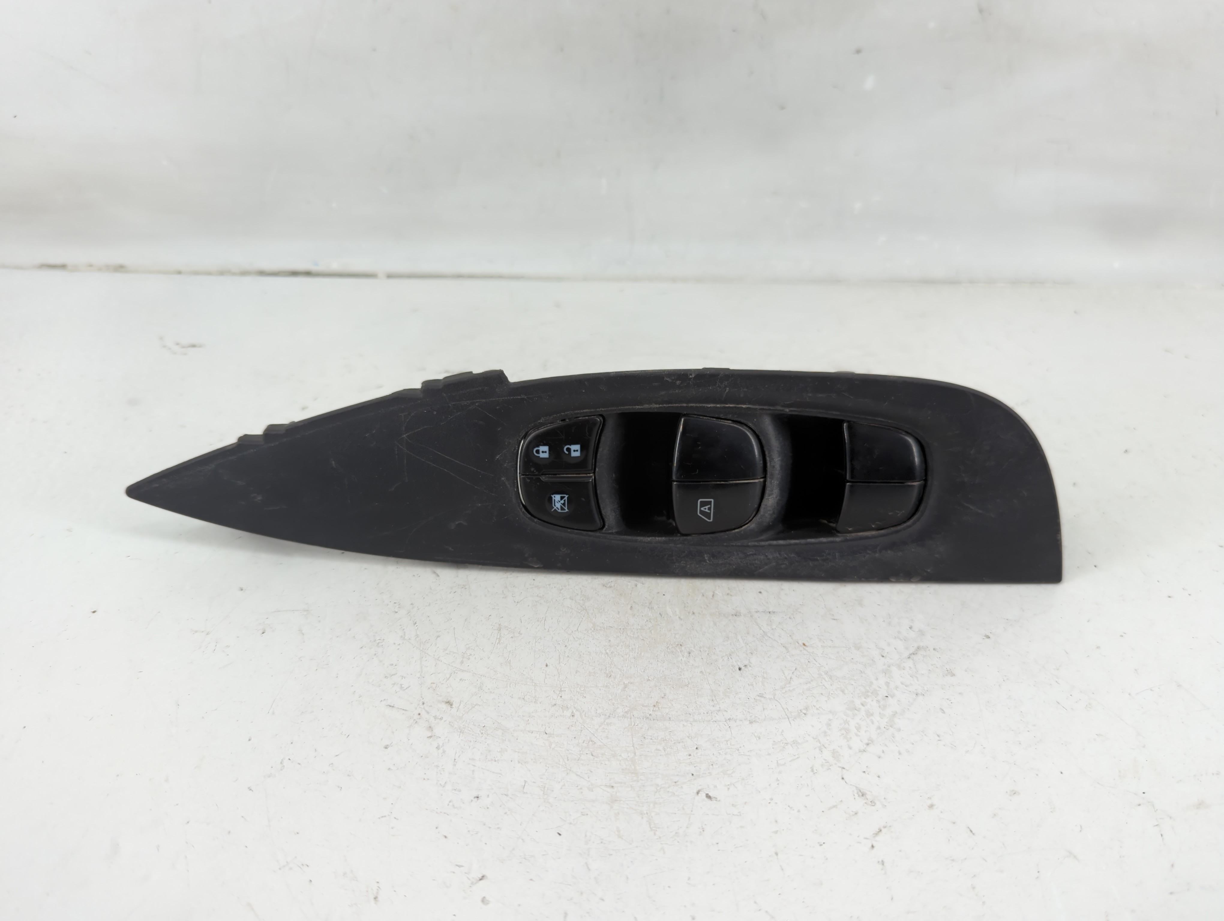 2011-2015 Nissan Rogue Driver Left Door Master Power Window Switch 1119223 - Oemusedautoparts1.com