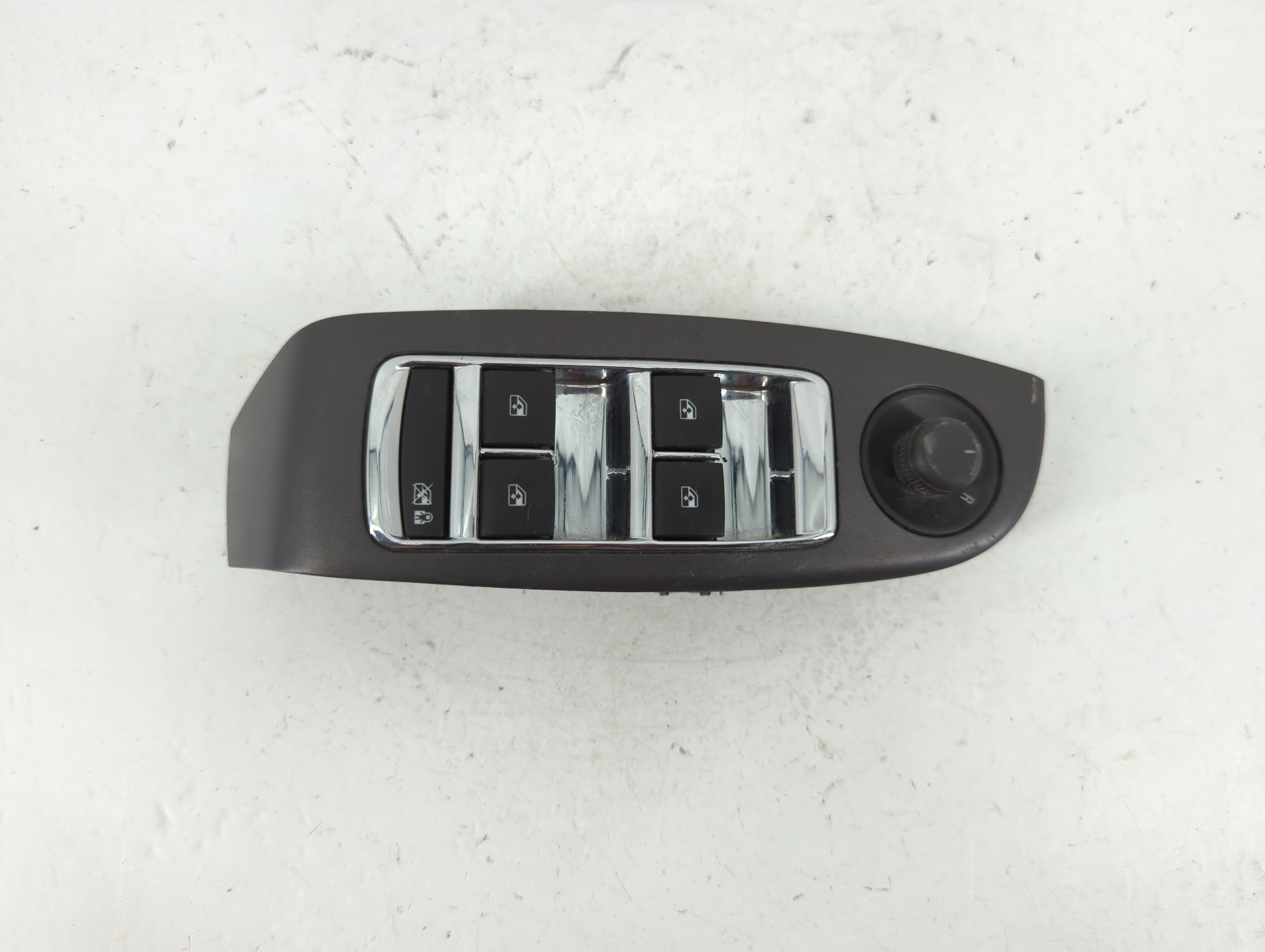 2013 Chevrolet Malibu Driver Left Door Master Power Window Switch 1119287 - Oemusedautoparts1.com