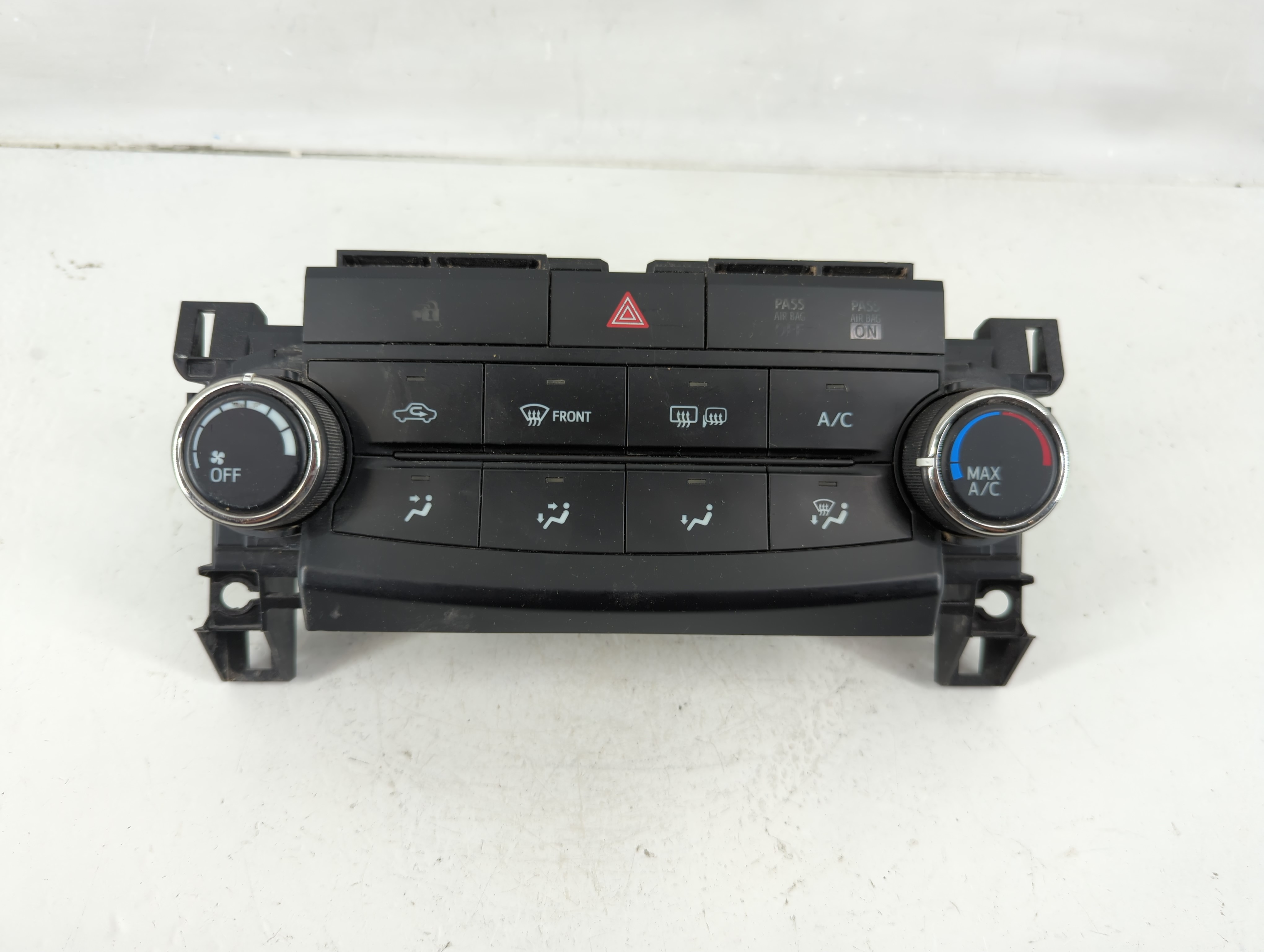 2015-2017 Toyota Camry Ac Heater Climate Control A2c90388700 1119316 - Oemusedautoparts1.com