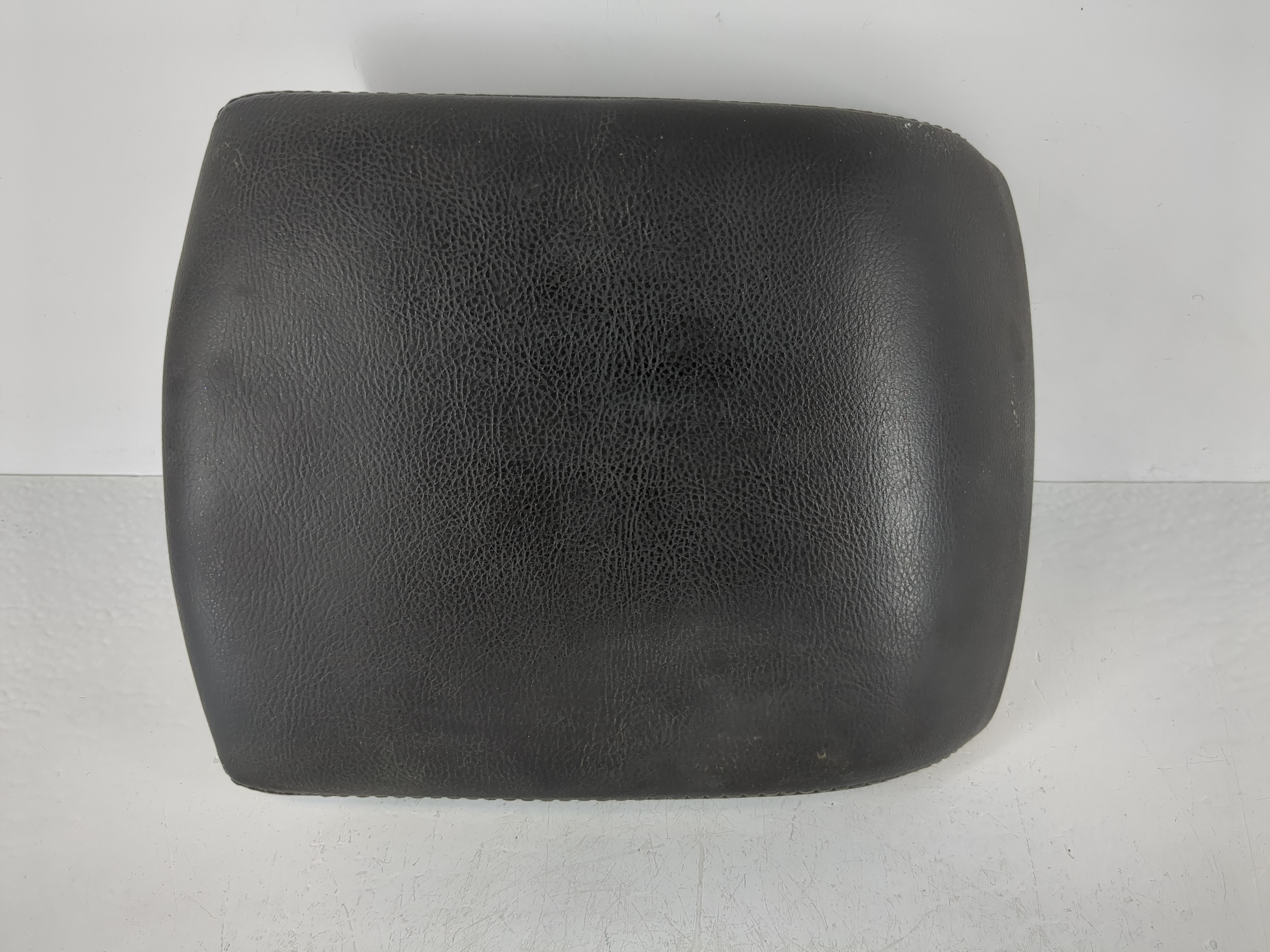 2014-2016 Mazda 6 Center Console Armrest Cover Lid Black 1119333 - Oemusedautoparts1.com