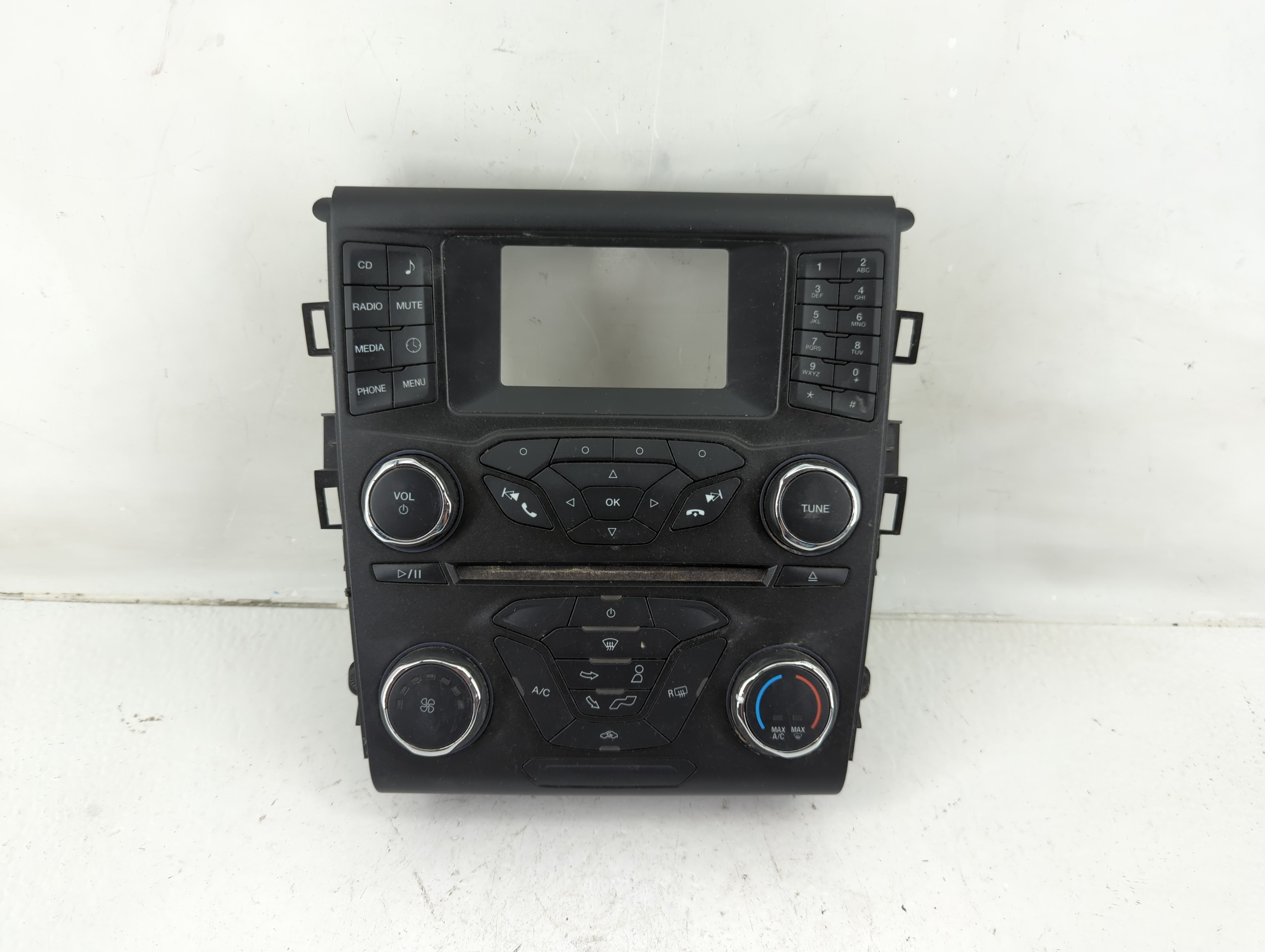 2017-2020 Ford Fusion Am Fm Cd Player Radio Receiver 1119349 - Oemusedautoparts1.com