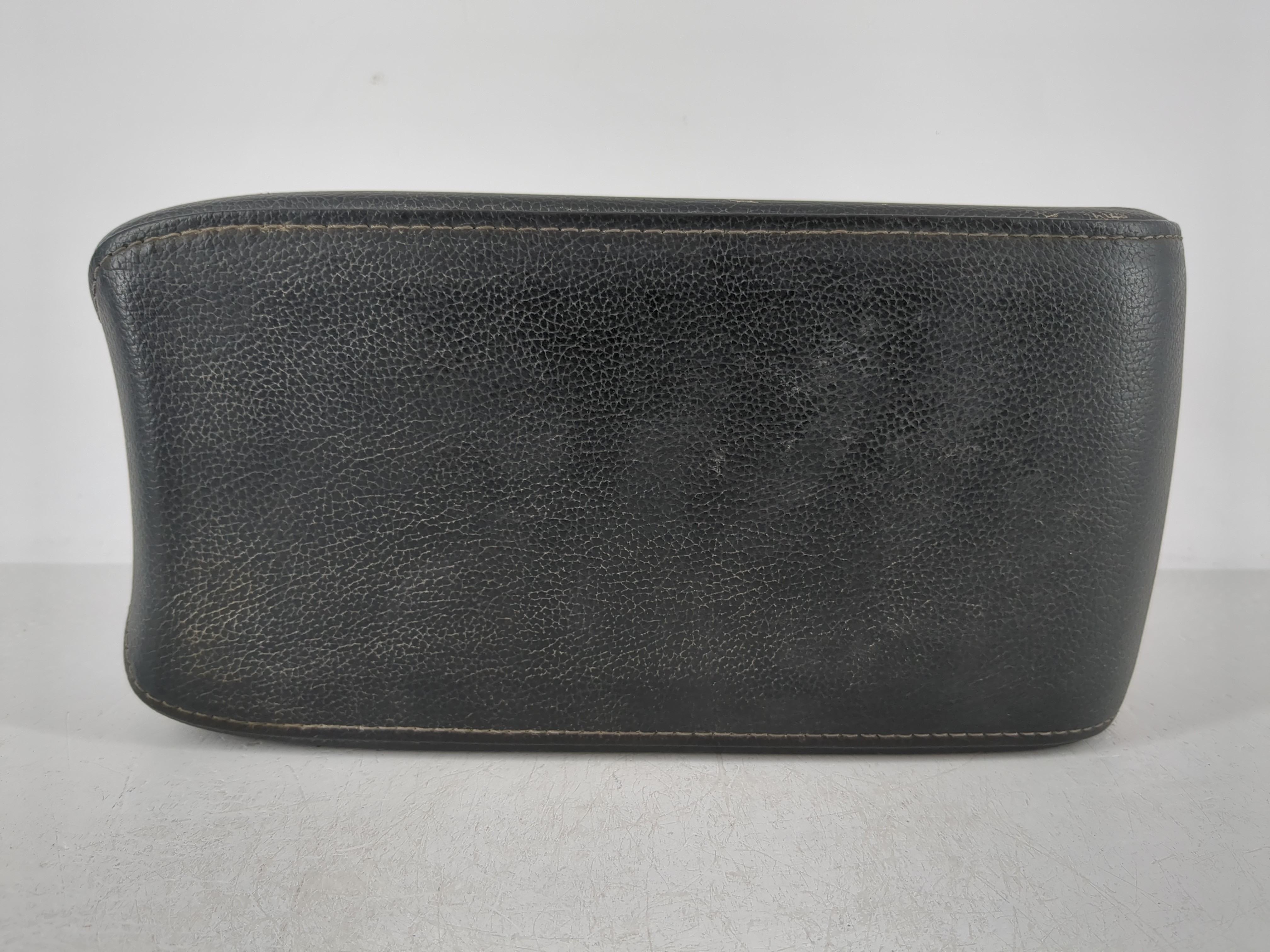2016-2021 Honda Civic Center Console Armrest Cover Lid Black 1119359 - Oemusedautoparts1.com