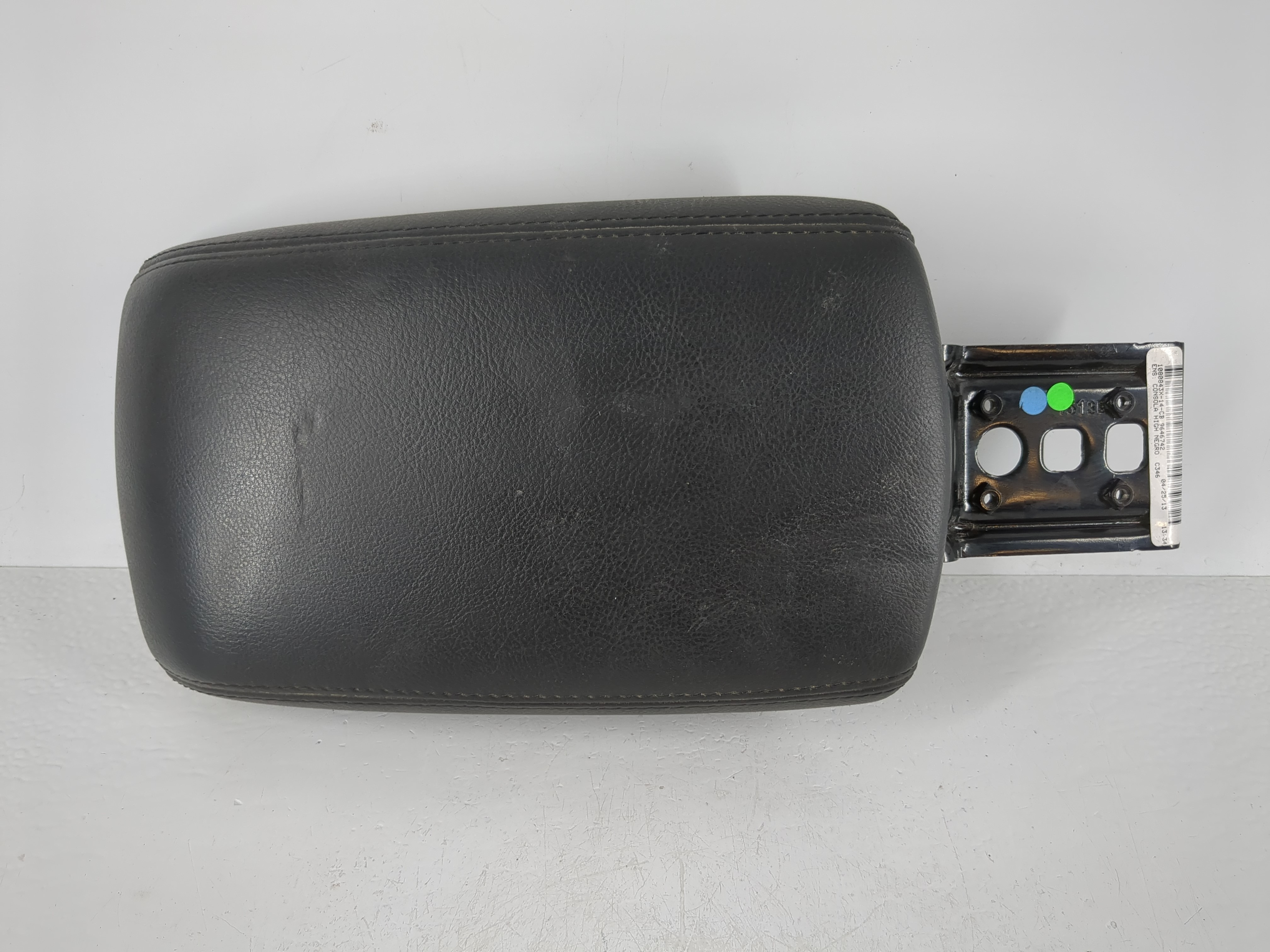 2012-2014 Ford Focus Center Console Armrest Cover Lid Black 1119363 - Oemusedautoparts1.com