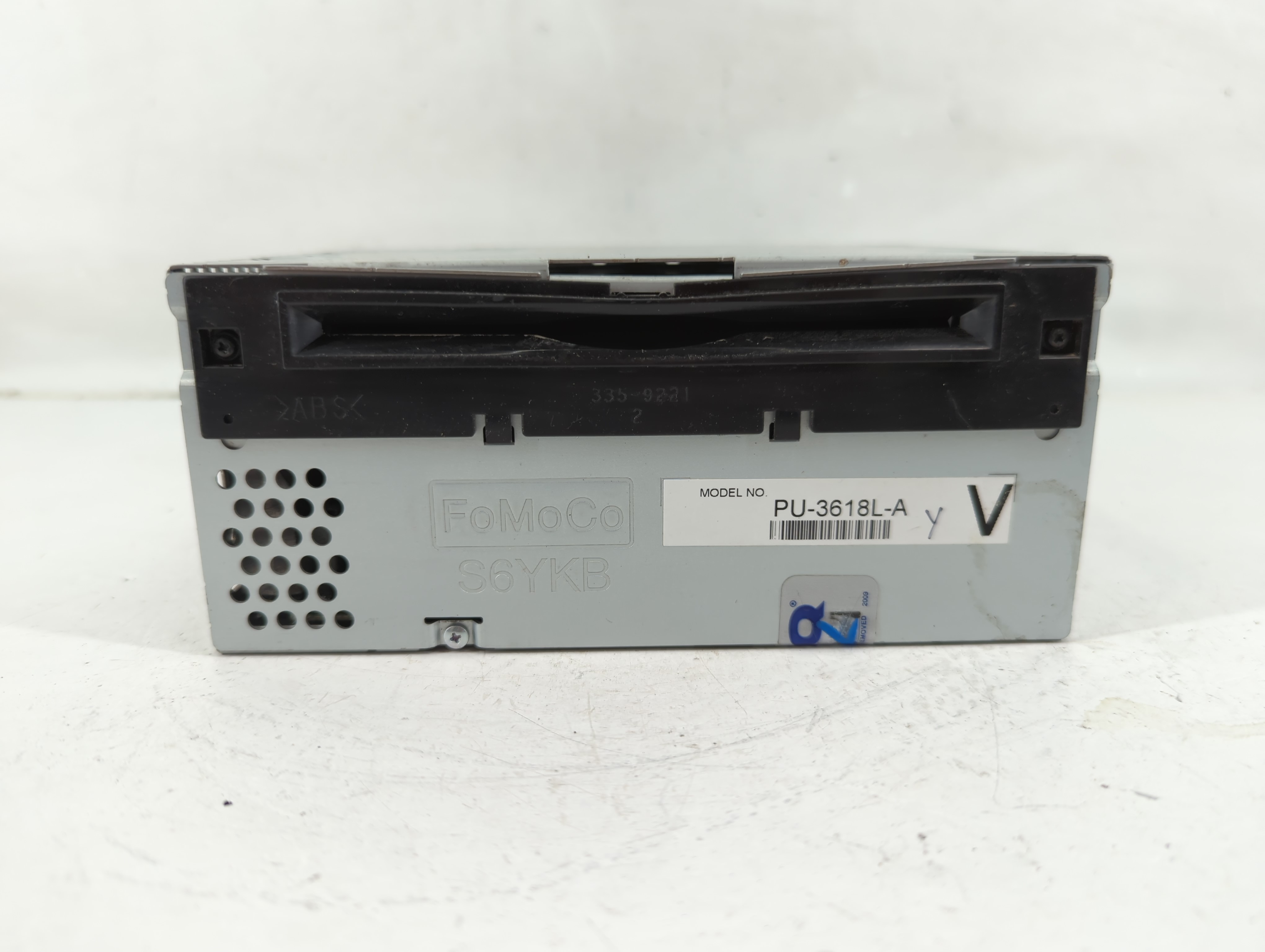 2013-2013 Ford Explorer Am Fm Cd Player Radio Receiver 1119370 - Oemusedautoparts1.com