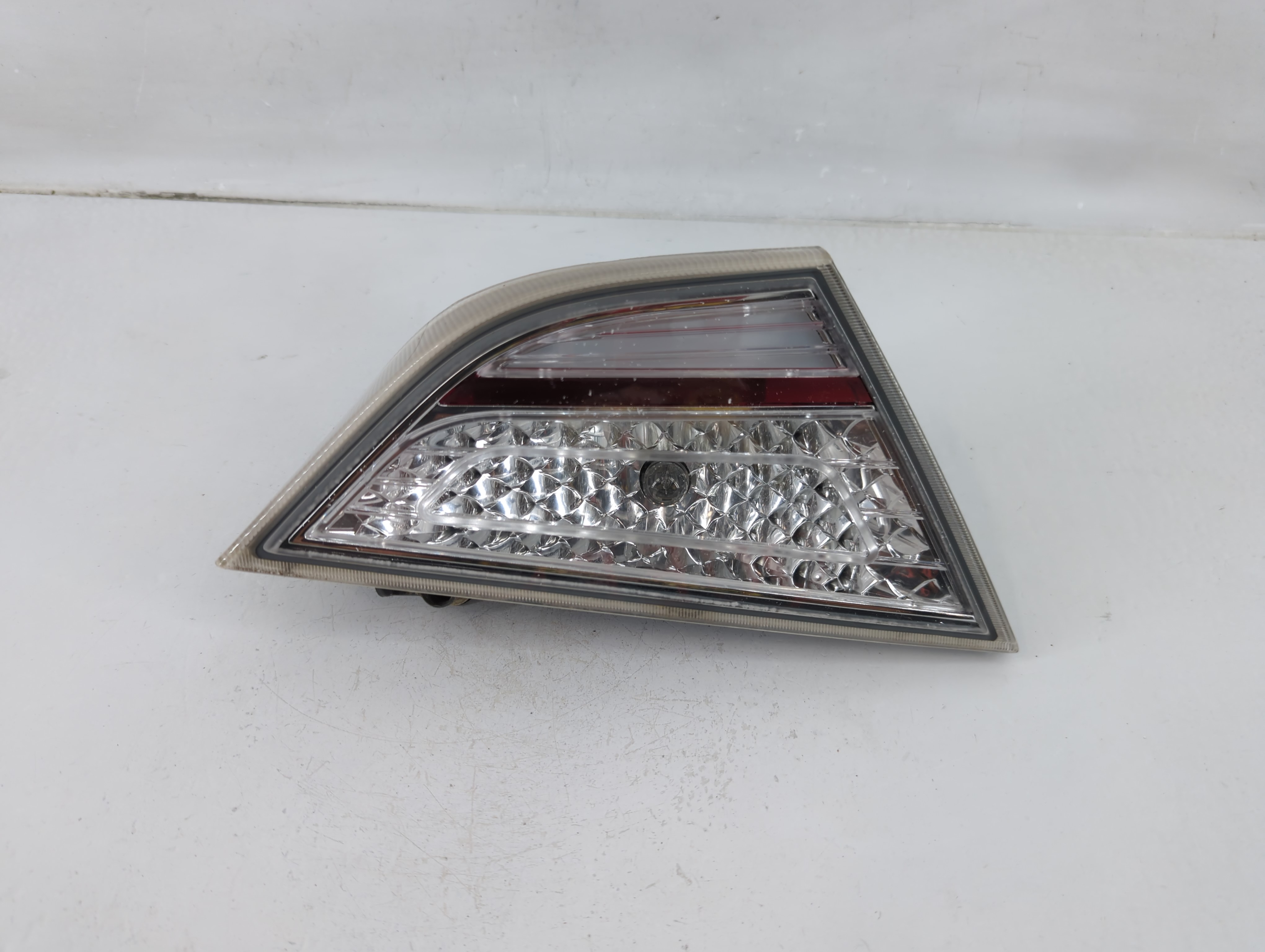 2015-2017 Hyundai Sonata Driver Left Side Tail Light Taillight Oem 1119389 - Oemusedautoparts1.com