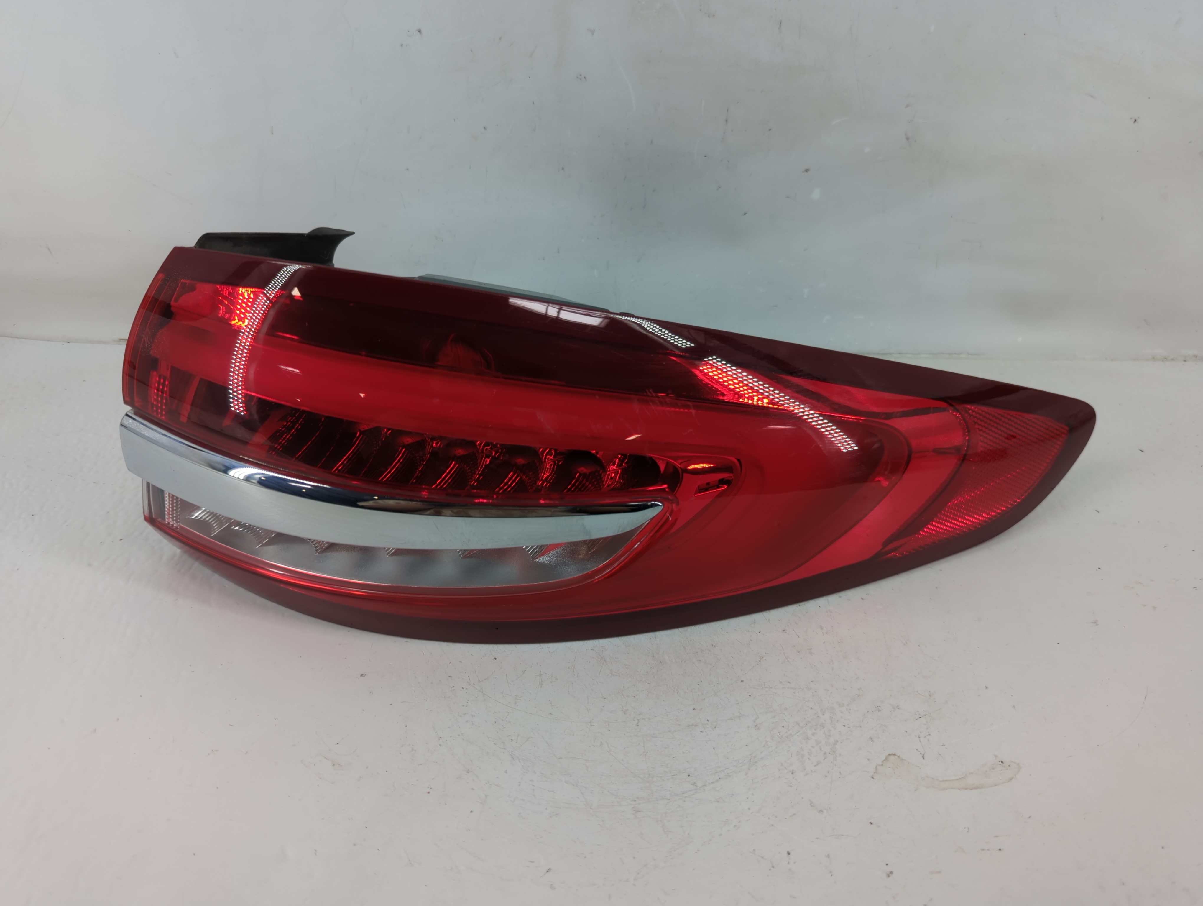 2017-2018 Ford Fusion Passenger Right Side Tail Light Taillight Oem 1119434 - Oemusedautoparts1.com
