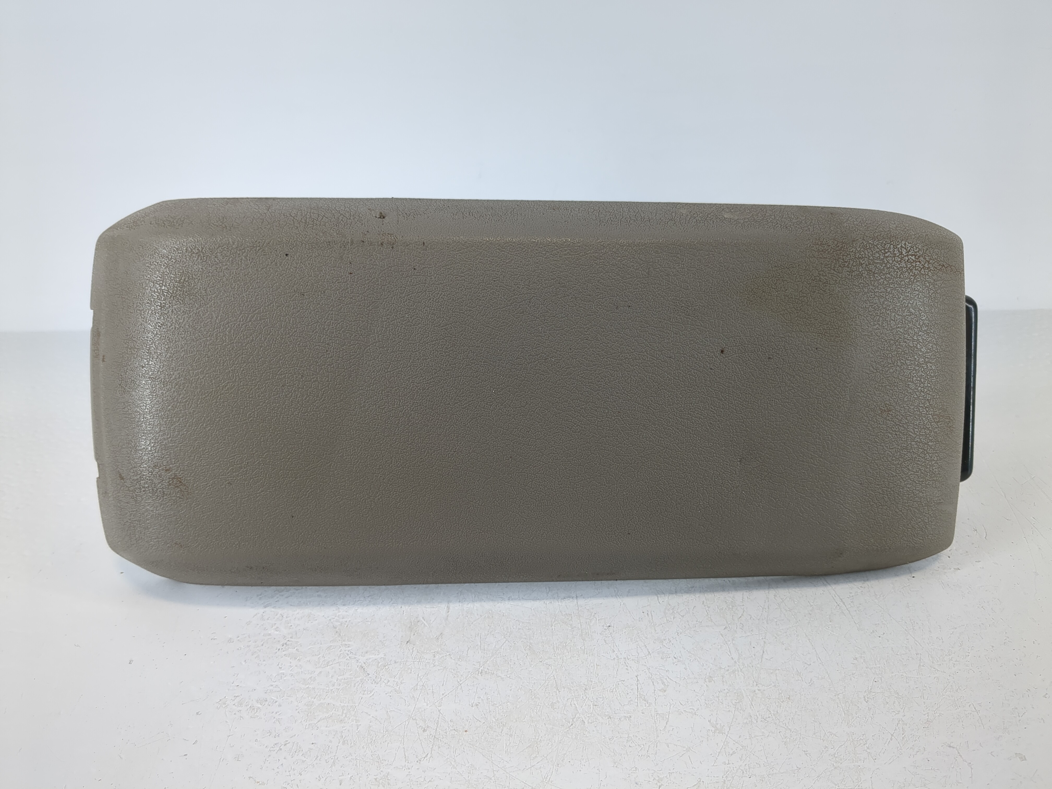 Picture of 2010-2012 Dodge Caliber Center Console Armrest Cover Lid Grey 1119450