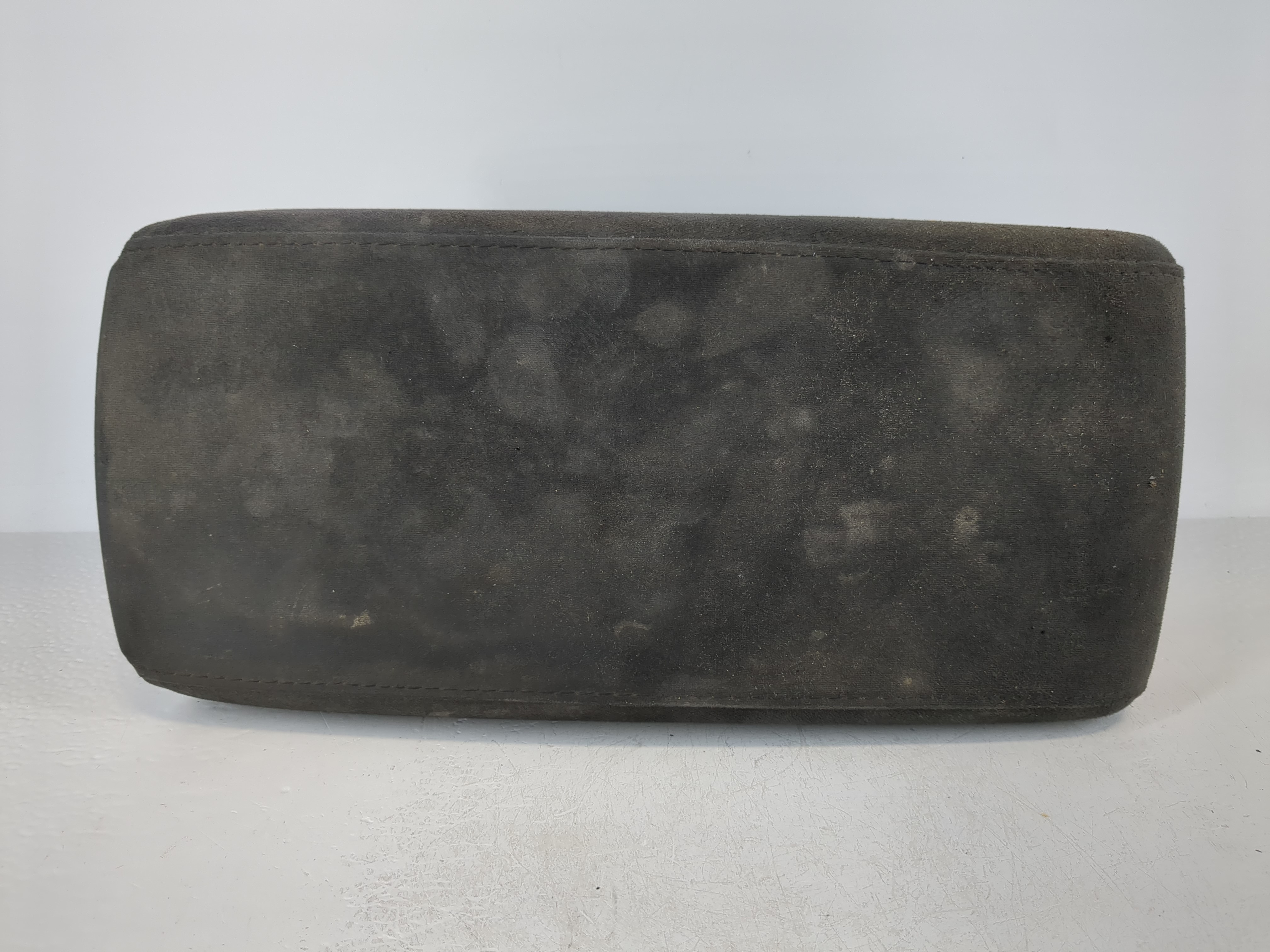 2010-2013 Nissan Altima Center Console Armrest Cover Lid Black 1119452 - Oemusedautoparts1.com