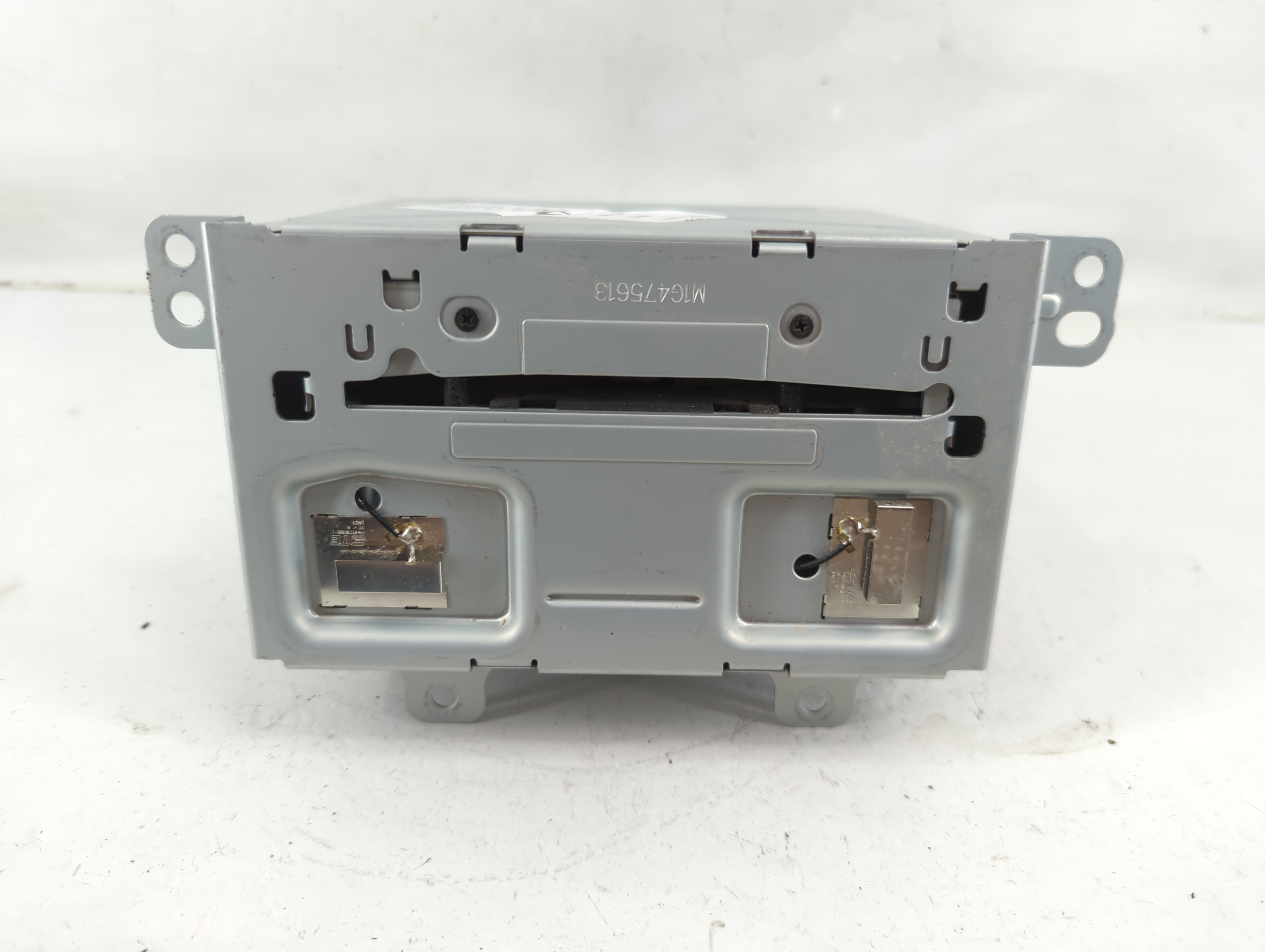 2015-2016 Chevrolet Cruze Am Fm Cd Player Radio Receiver 1119493 - Oemusedautoparts1.com