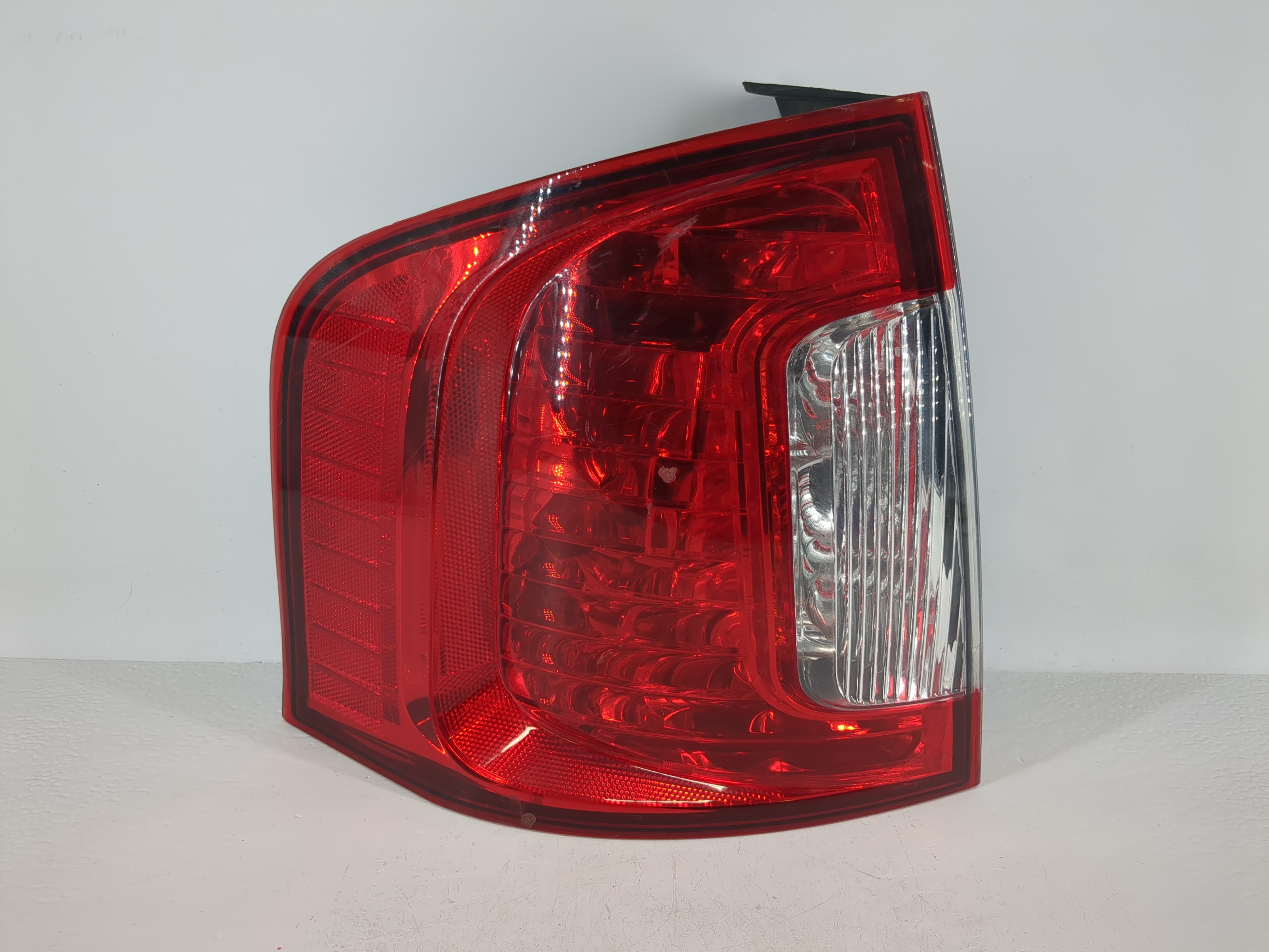 2011-2014 Ford Edge Driver Left Side Tail Light Taillight Oem 1119569 - Oemusedautoparts1.com