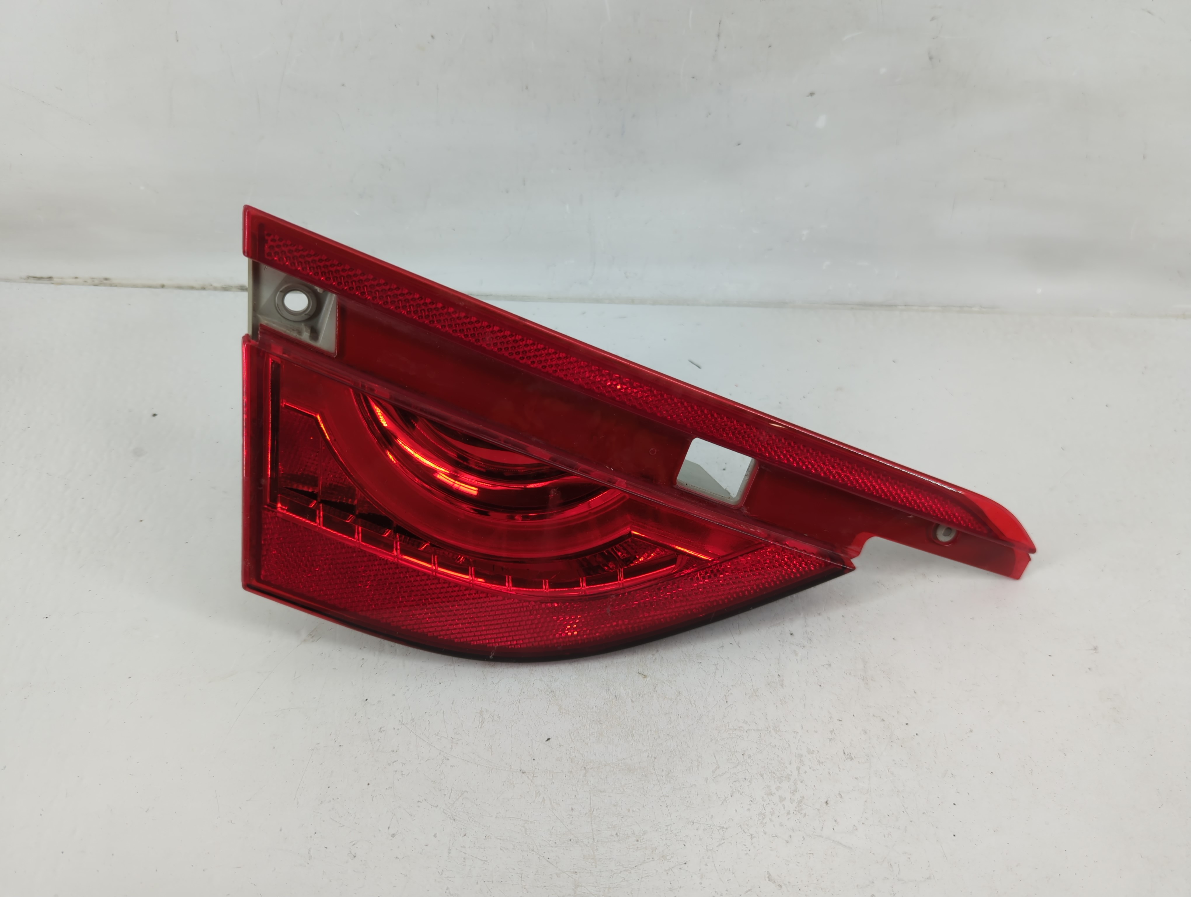 Picture of 2016-2019 Jaguar Xf Driver Left Side Tail Light Taillight Oem 1119575