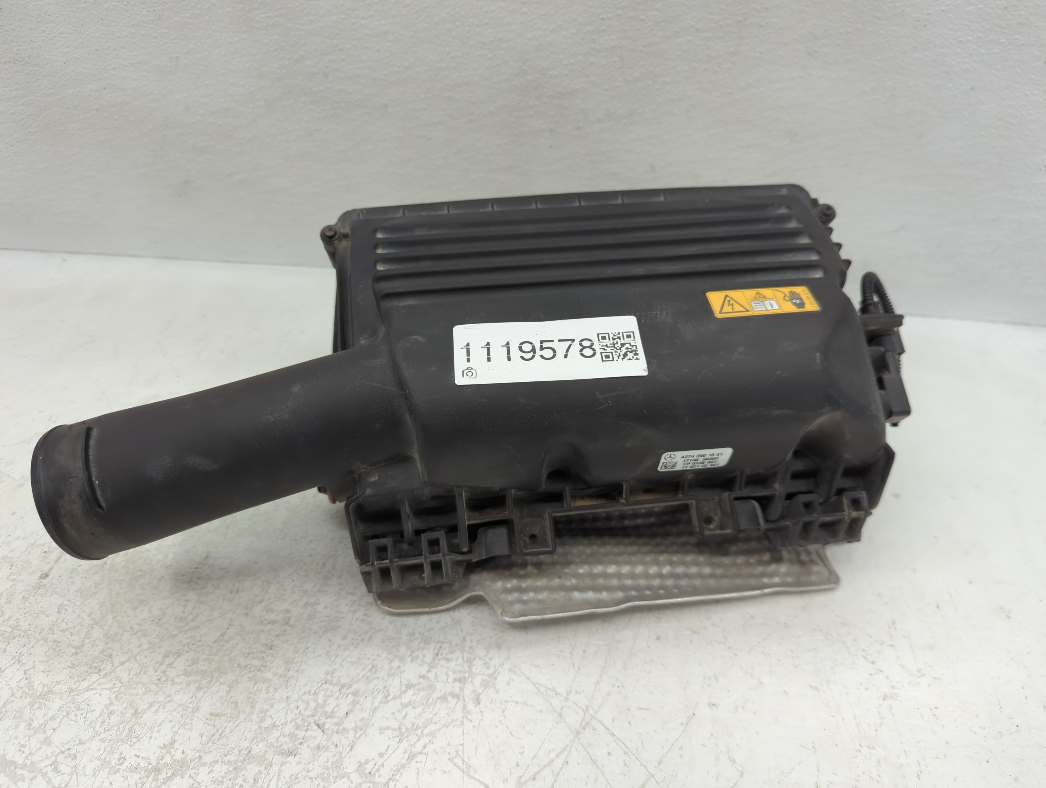 2015-2019 Mercedes-benz C300 Air Cleaner Intake-duct Hose Tube 1119578 - Oemusedautoparts1.com