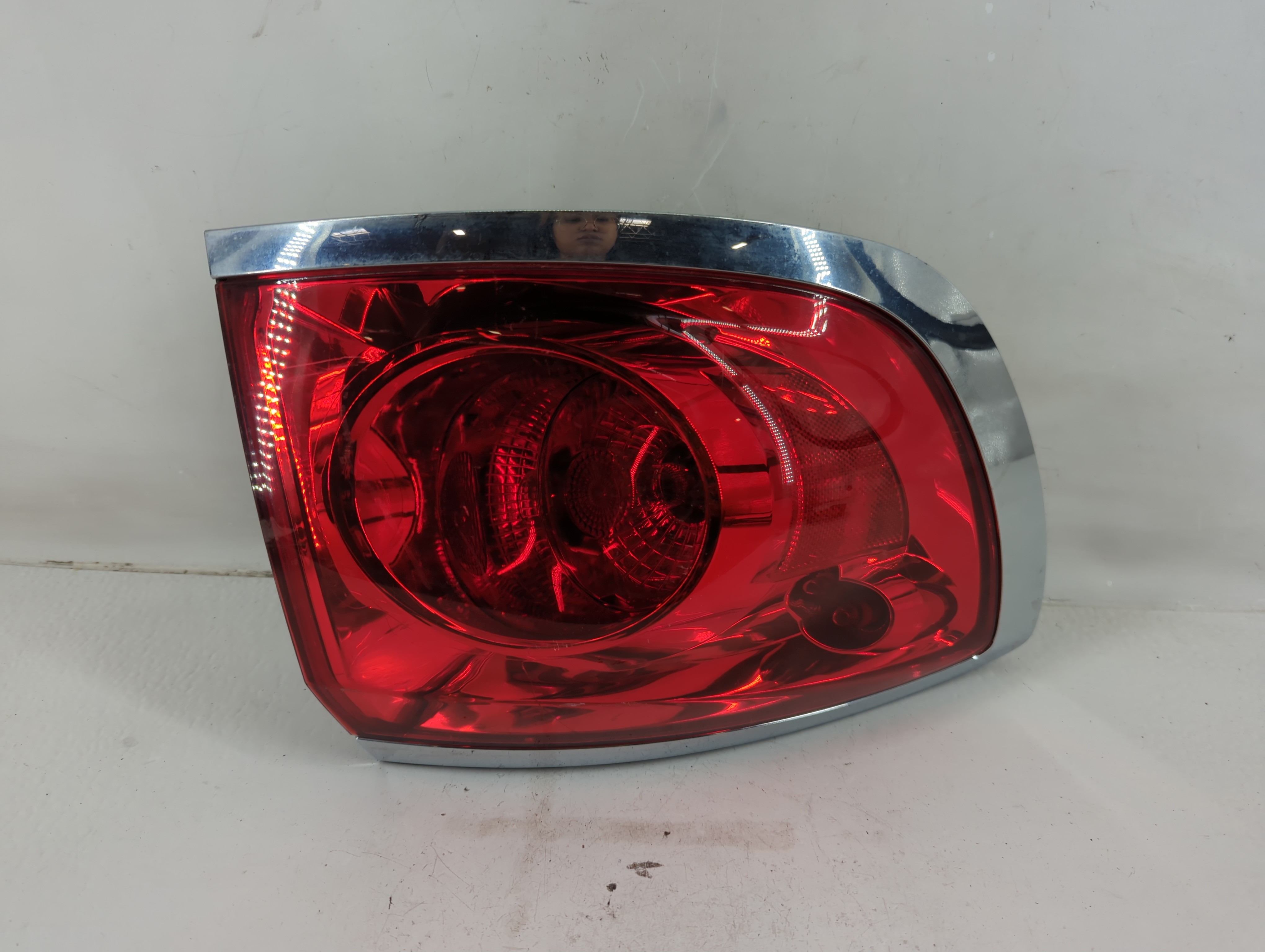 2008-2012 Buick Enclave Driver Left Side Tail Light Taillight Oem 1119590 - Oemusedautoparts1.com