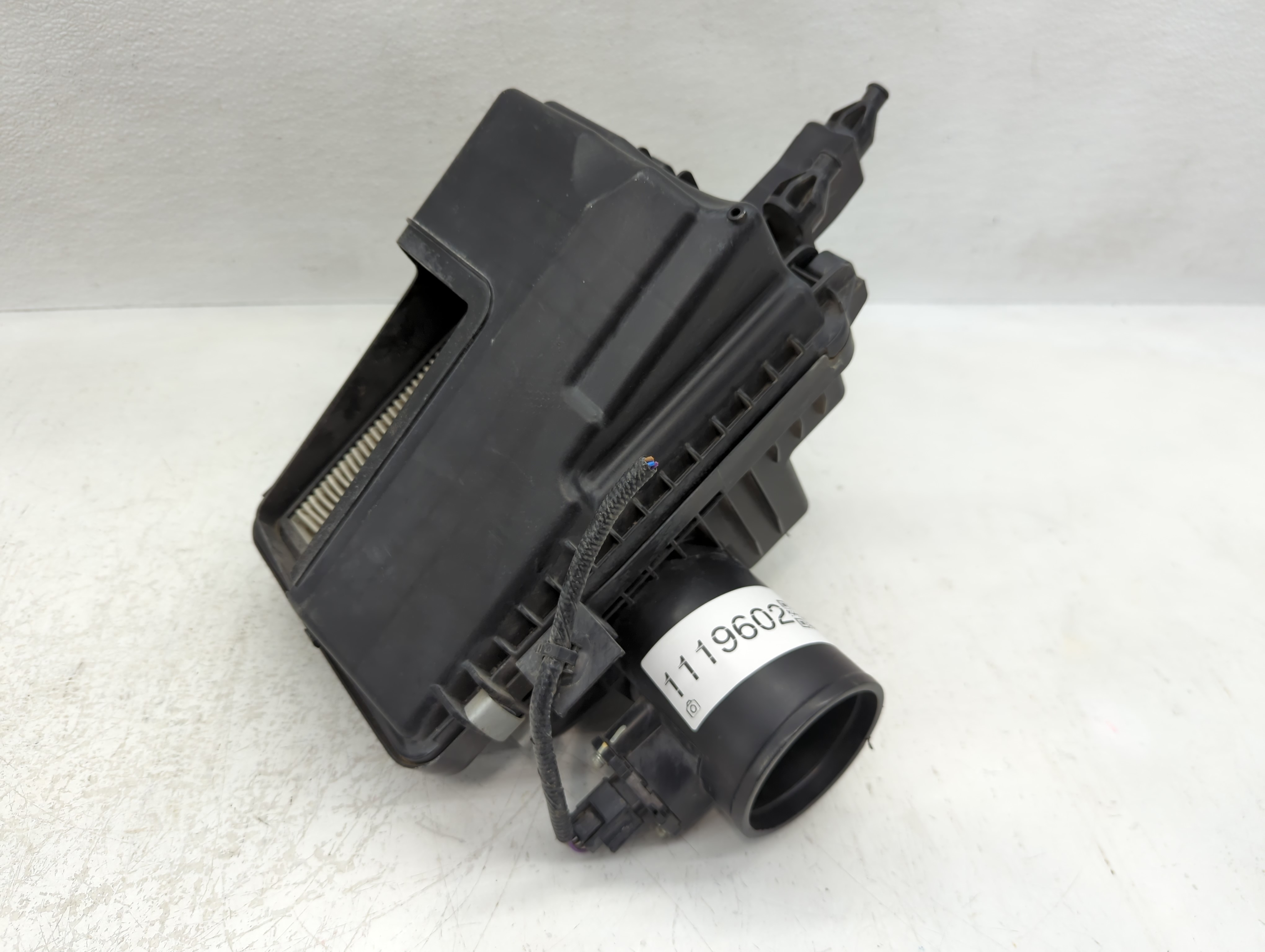 2019-2020 Nissan Rogue Air Cleaner Intake-duct Hose Tube 1119602 - Oemusedautoparts1.com