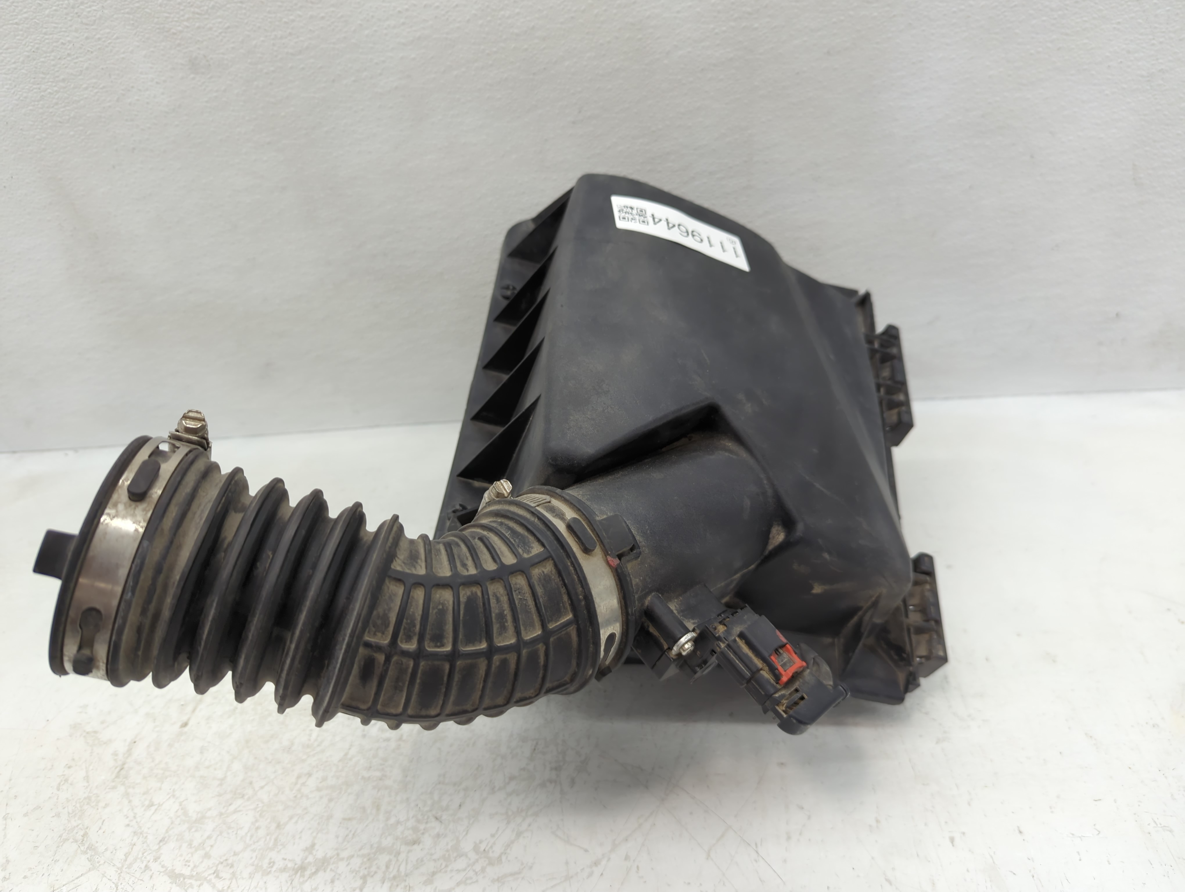 2014-2015 Chevrolet Malibu Air Cleaner Intake-duct Hose Tube 1119644 - Oemusedautoparts1.com