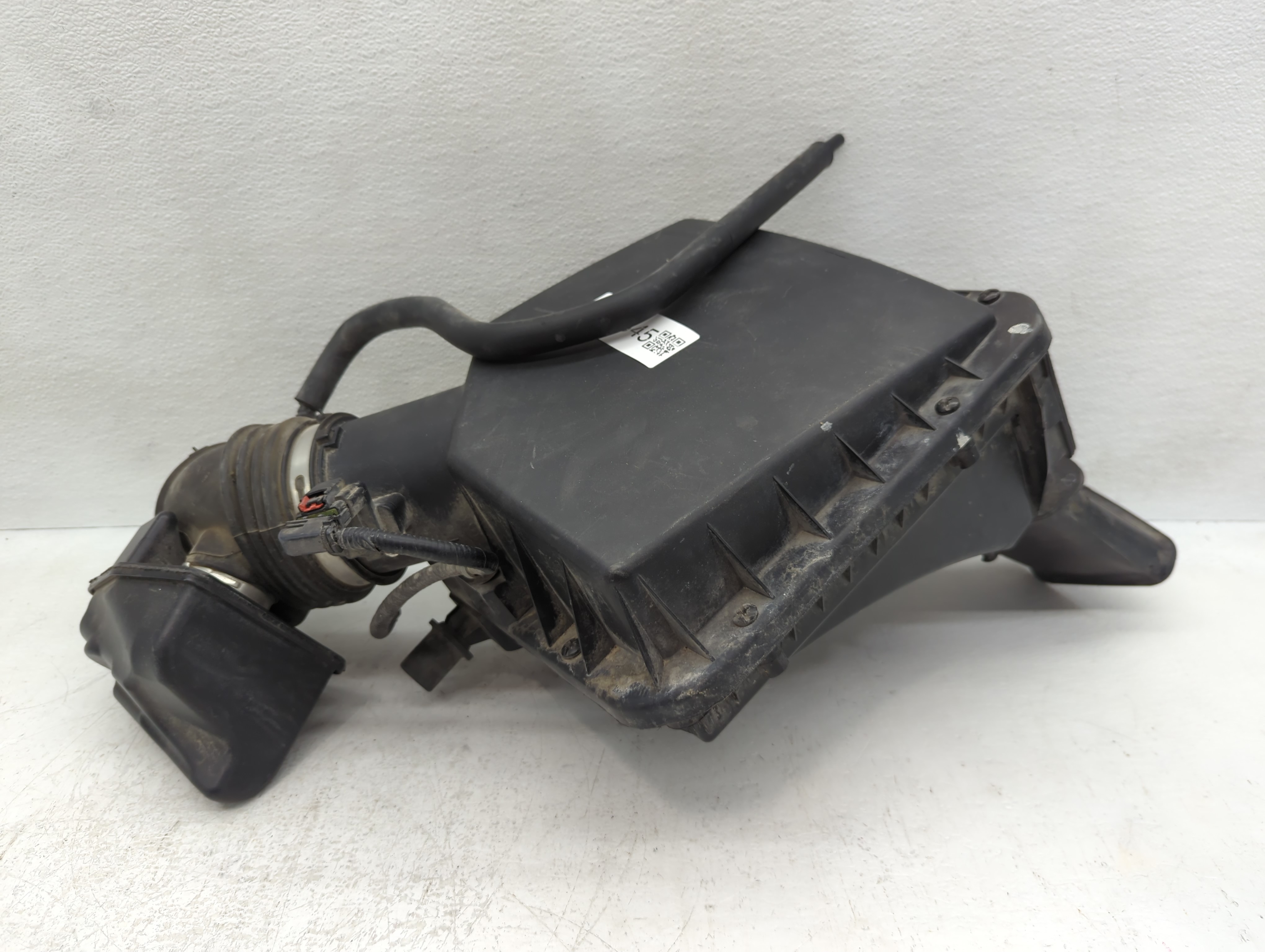 2015-2019 Cadillac Xts Air Cleaner Intake-duct Hose Tube 1119645 - Oemusedautoparts1.com