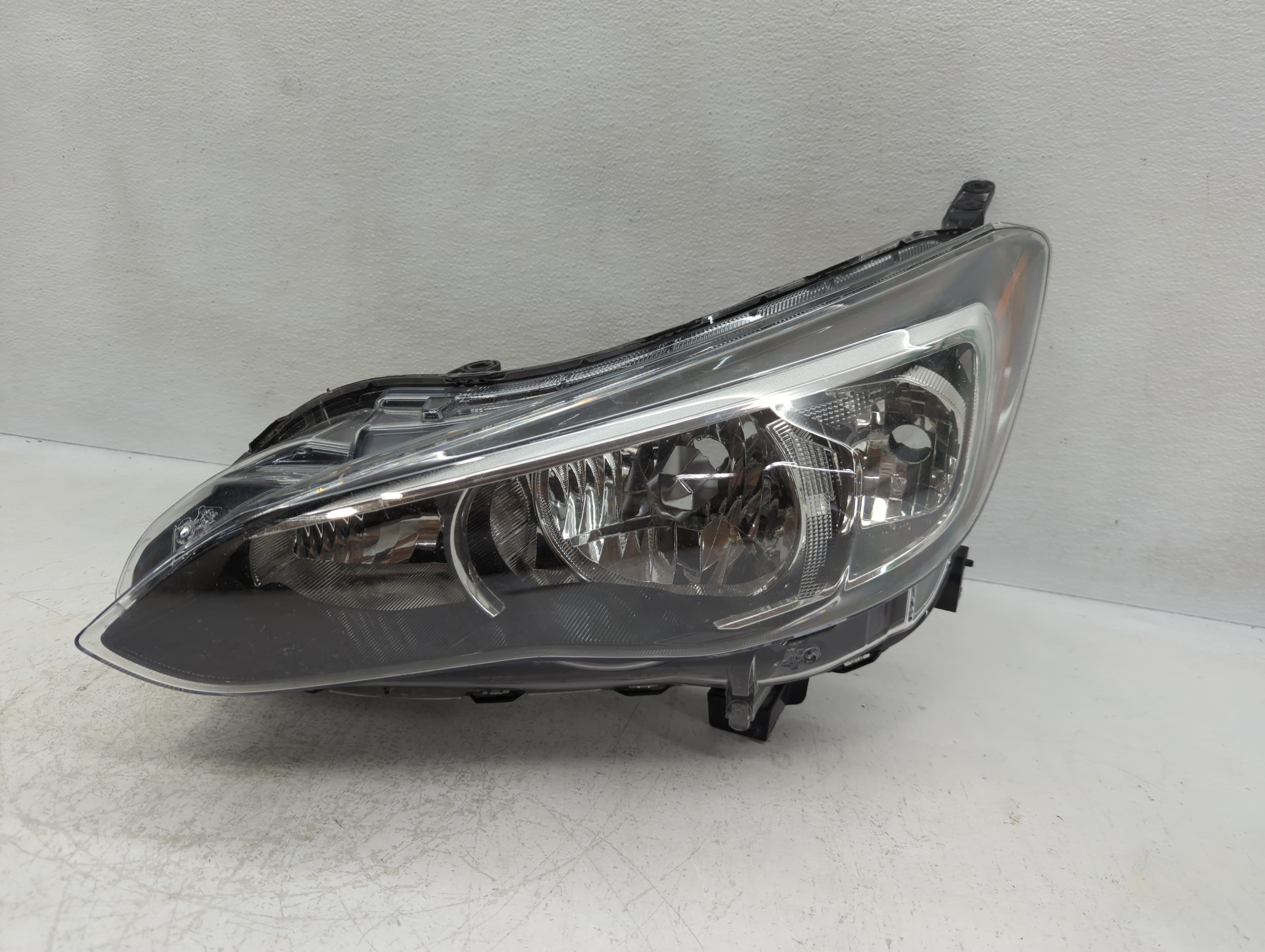 2017-2022 Subaru Impreza Driver Left Oem Head Light Headlight Lamp 1119674 - Oemusedautoparts1.com