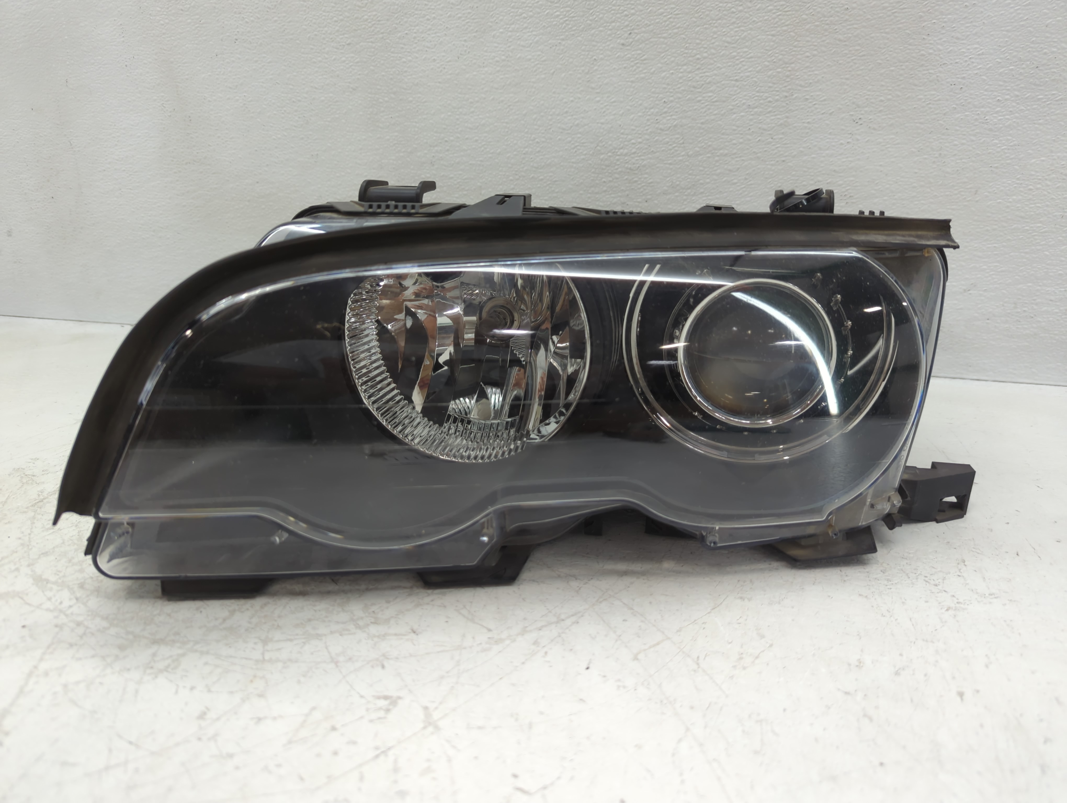 Picture of Bmw 325i Passenger Right Oem Head Light Headlight Lamp 1119682