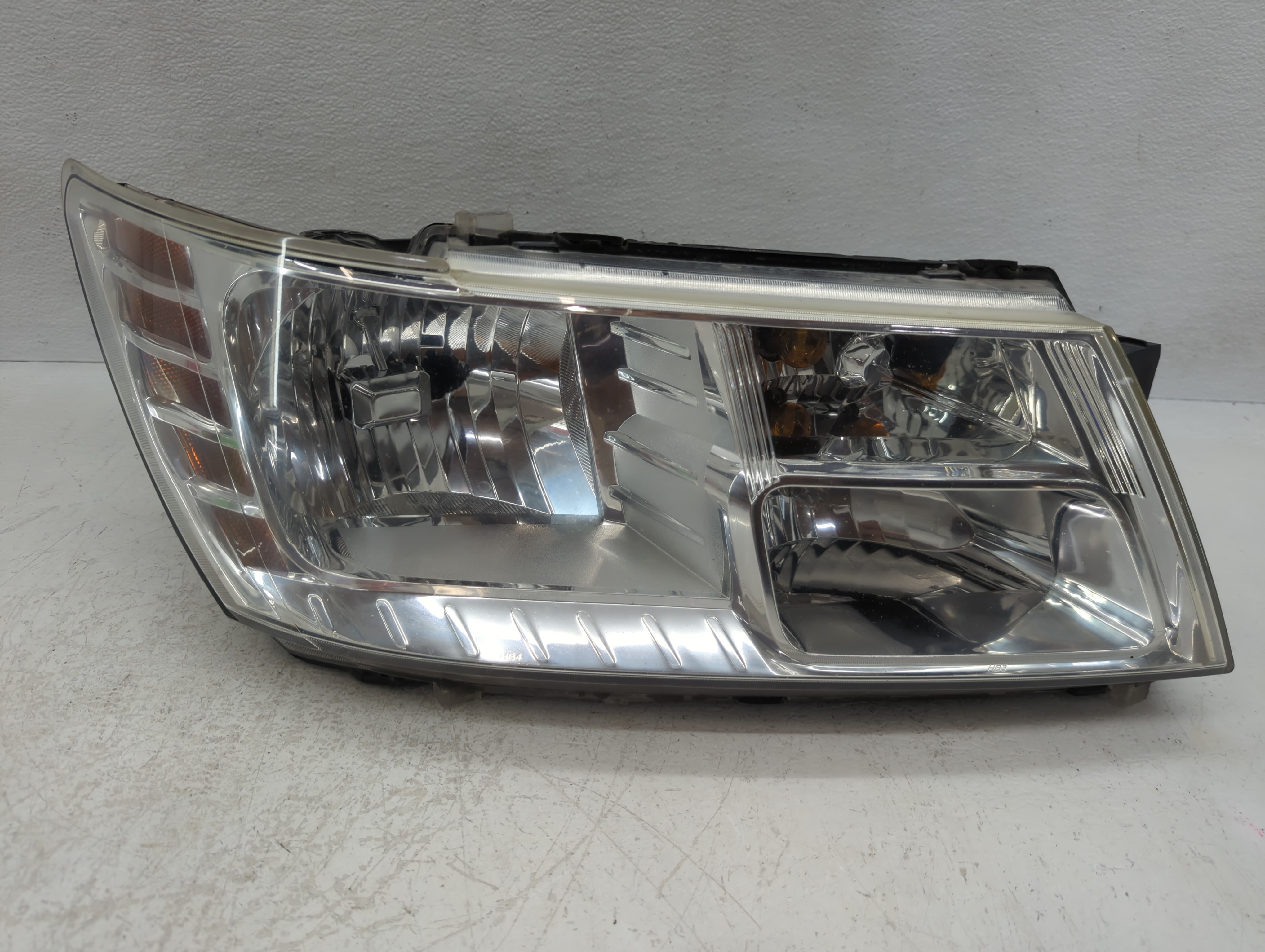 Picture of 2009-2020 Dodge Journey Passenger Right Oem Head Light Headlight Lamp 1119685