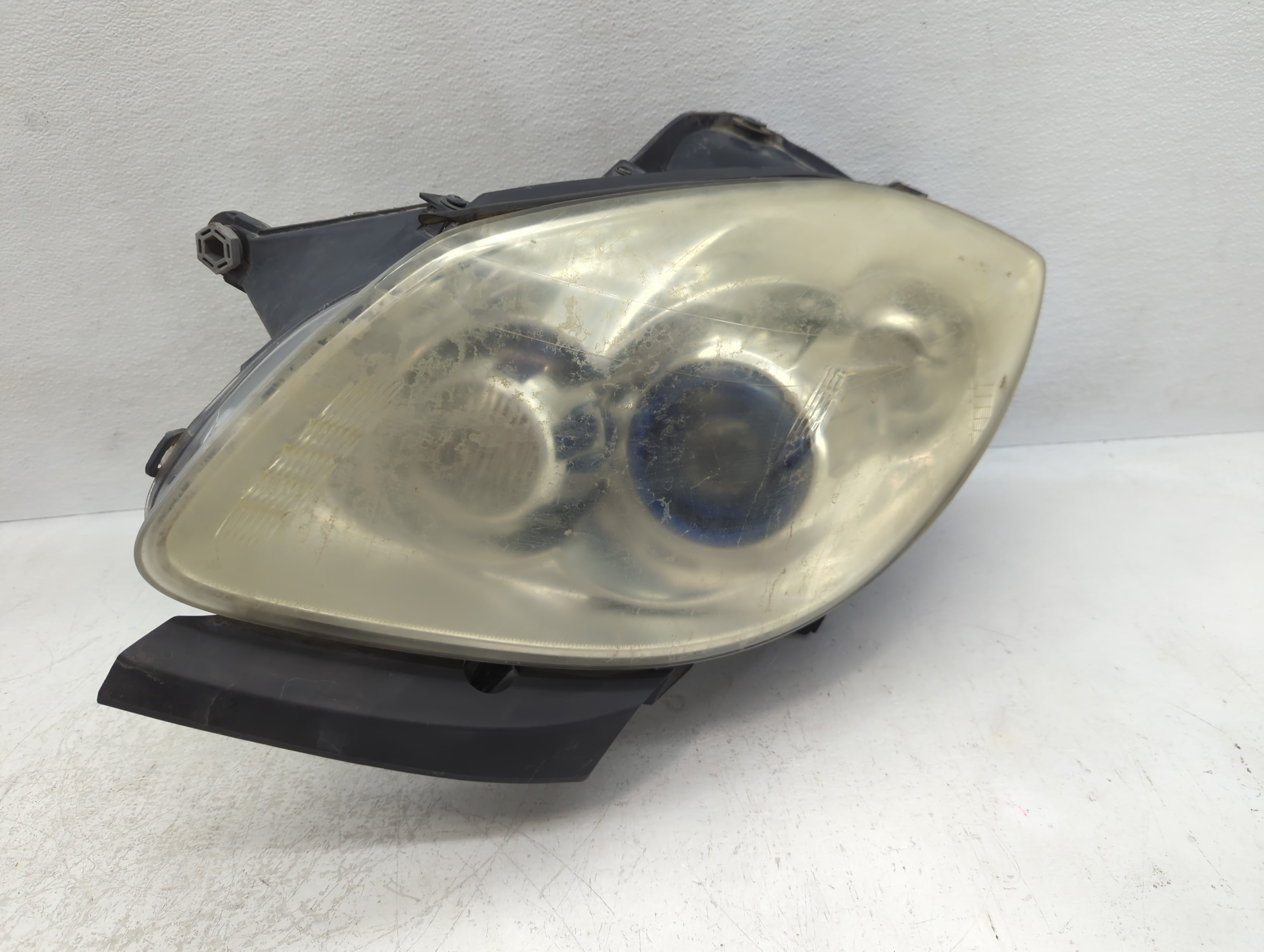 2010-2012 Buick Enclave Driver Left Oem Head Light Headlight Lamp 1119686 - Oemusedautoparts1.com