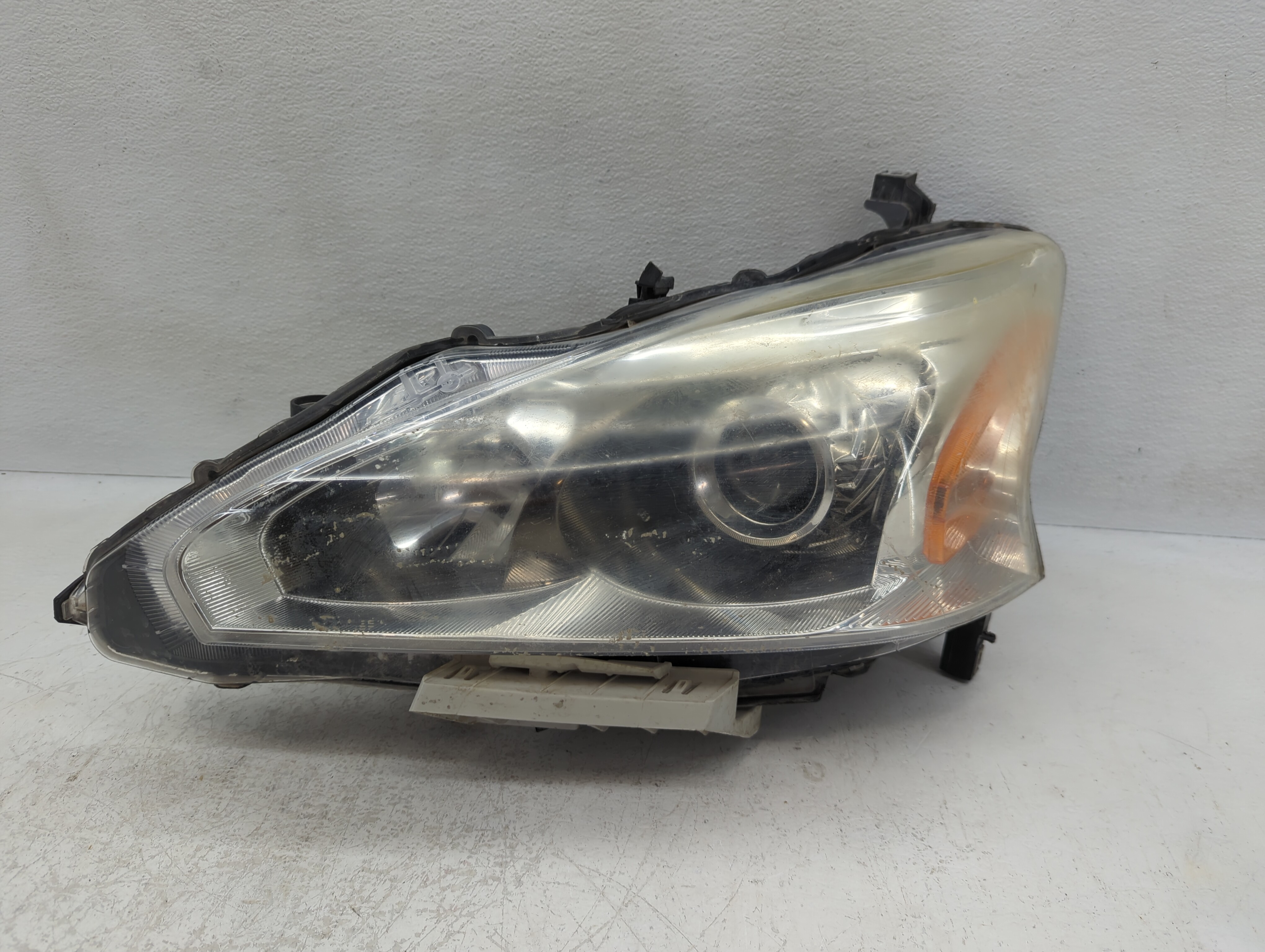 2013-2015 Nissan Altima Passenger Right Oem Head Light Headlight Lamp 1119689 - Oemusedautoparts1.com