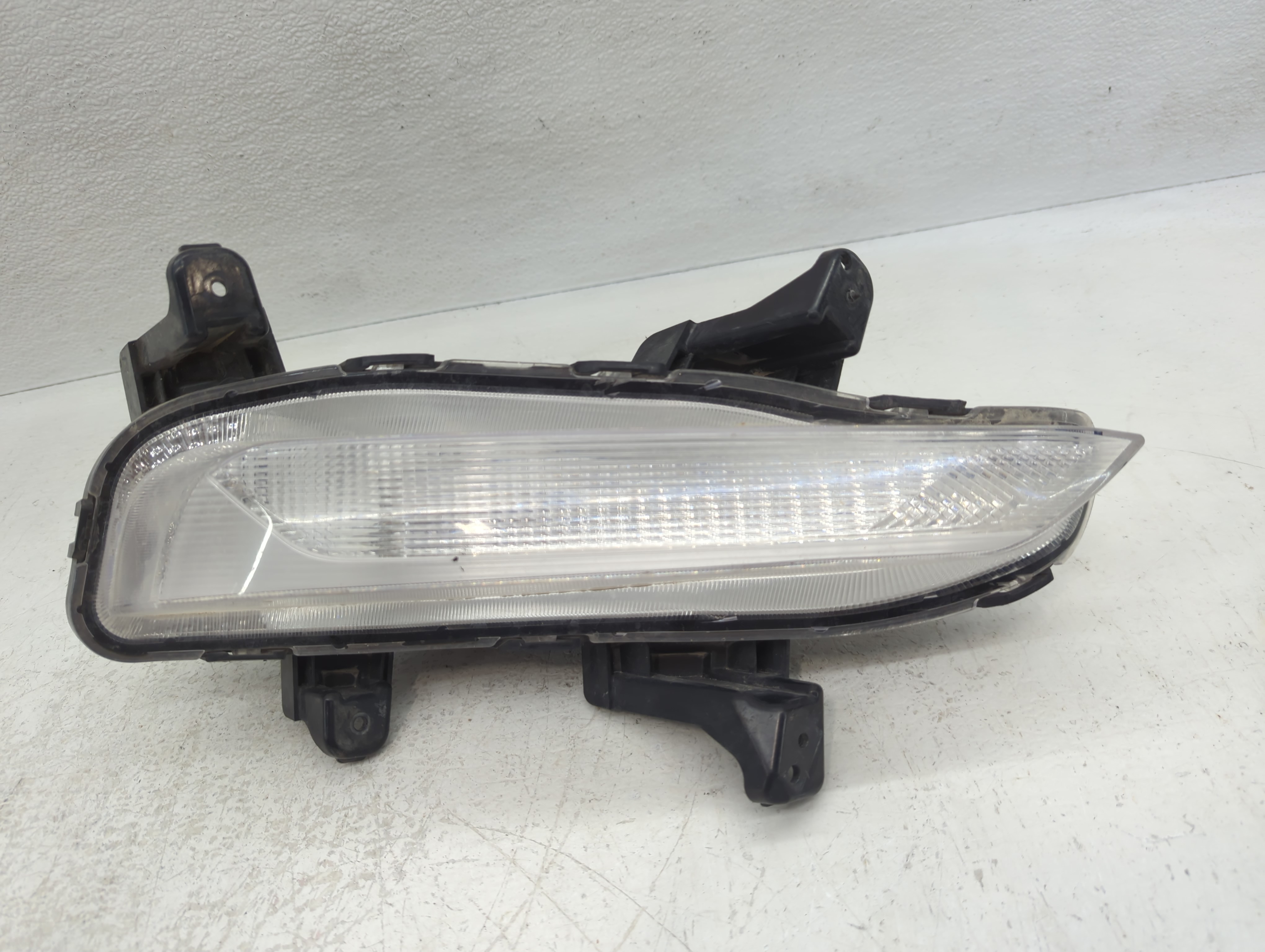 2019-2020 Kia Optima Passenger Right Oem Front Light Lamp 1119693 - Oemusedautoparts1.com