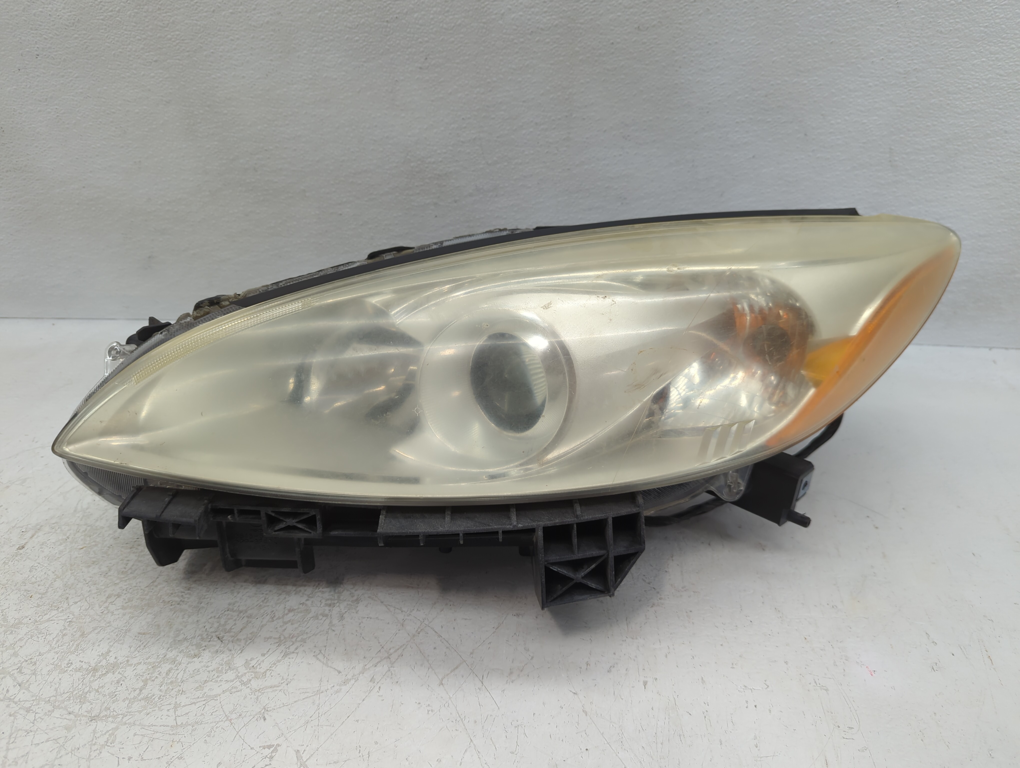2012-2017 Mazda 5 Driver Left Oem Head Light Headlight Lamp 1119695 - Oemusedautoparts1.com