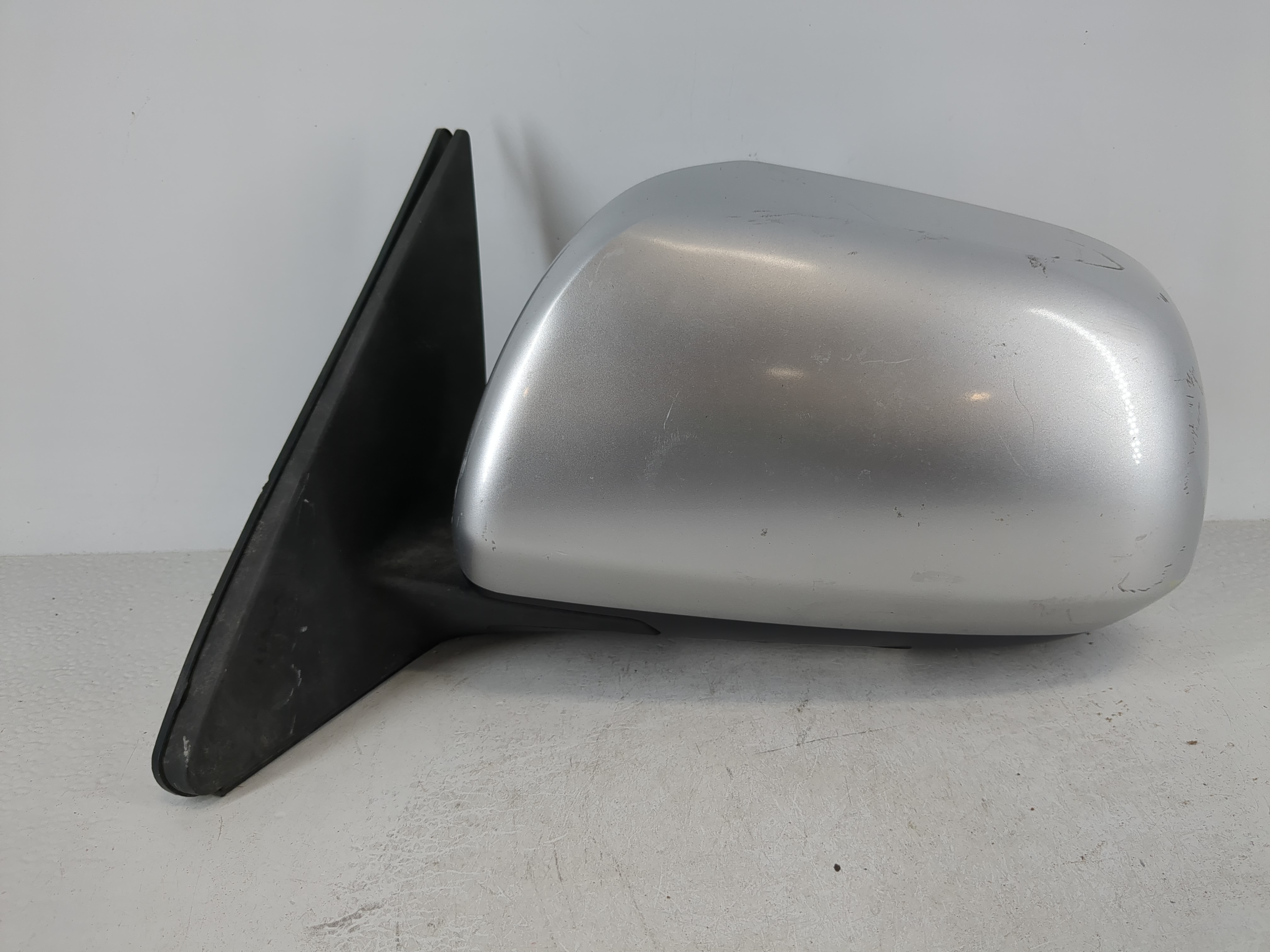 2008-2013 Toyota Highlander Driver Left Side View Power Door Mirror 1119706 - Oemusedautoparts1.com