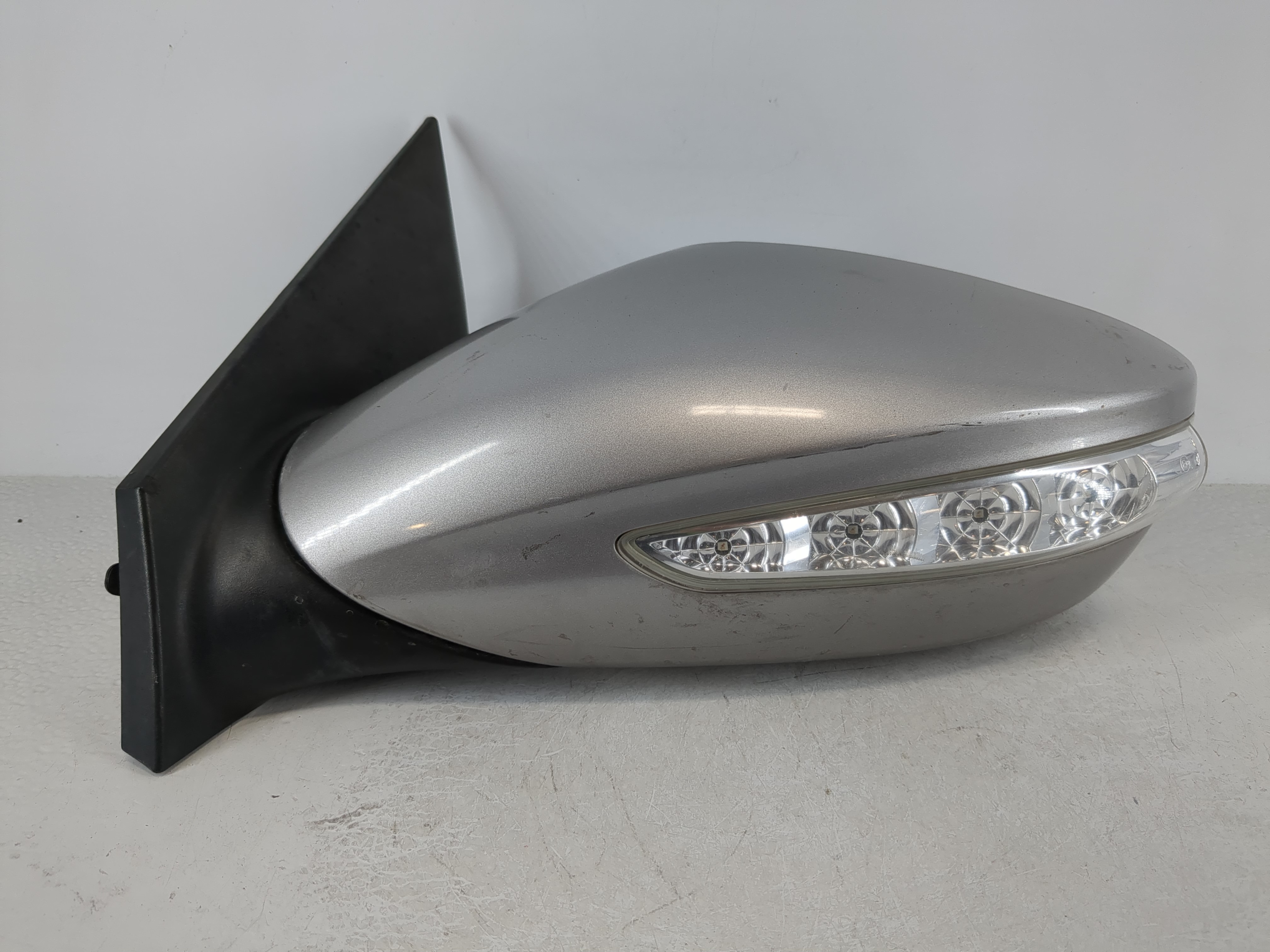 2011-2015 Hyundai Sonata Driver Left Side View Power Door Mirror Grey 1119715 - Oemusedautoparts1.com