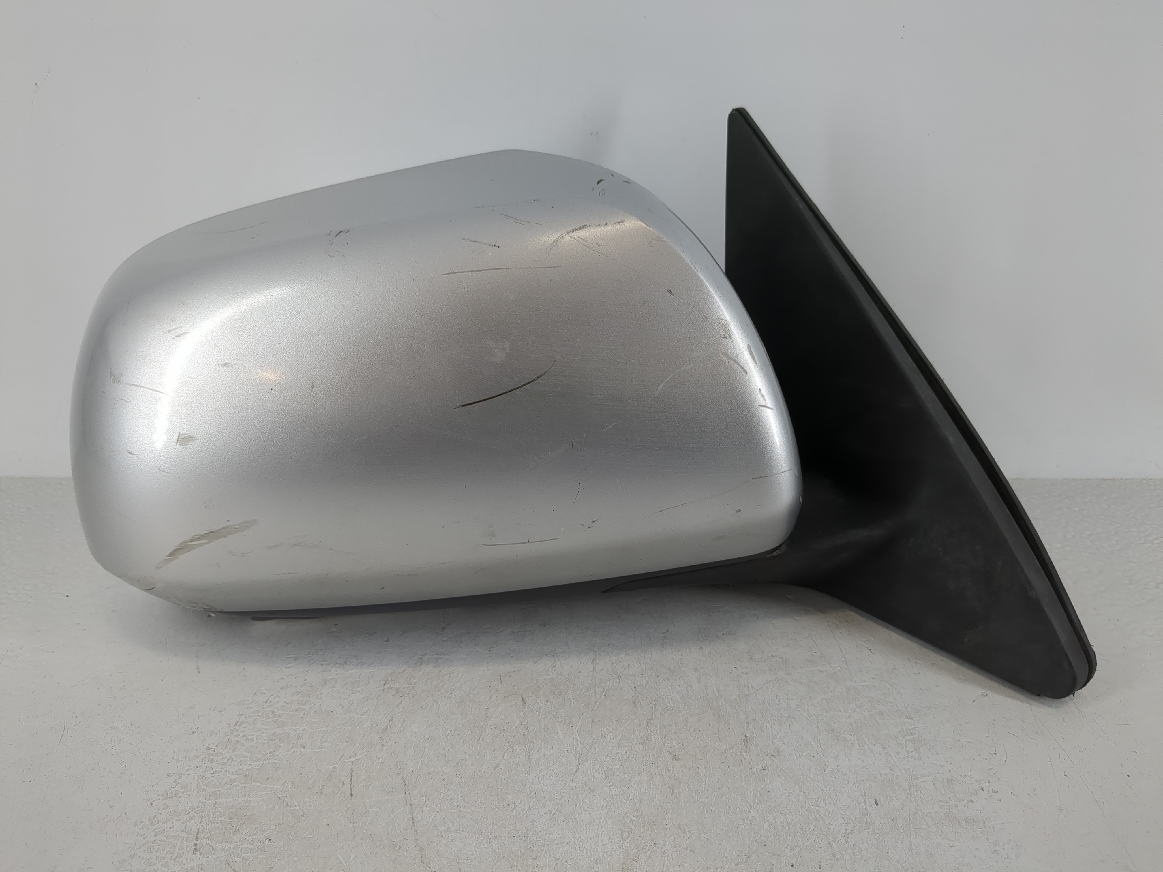 2008-2013 Toyota Highlander Passenger Right Side View Power Door Mirror 1119739 - Oemusedautoparts1.com