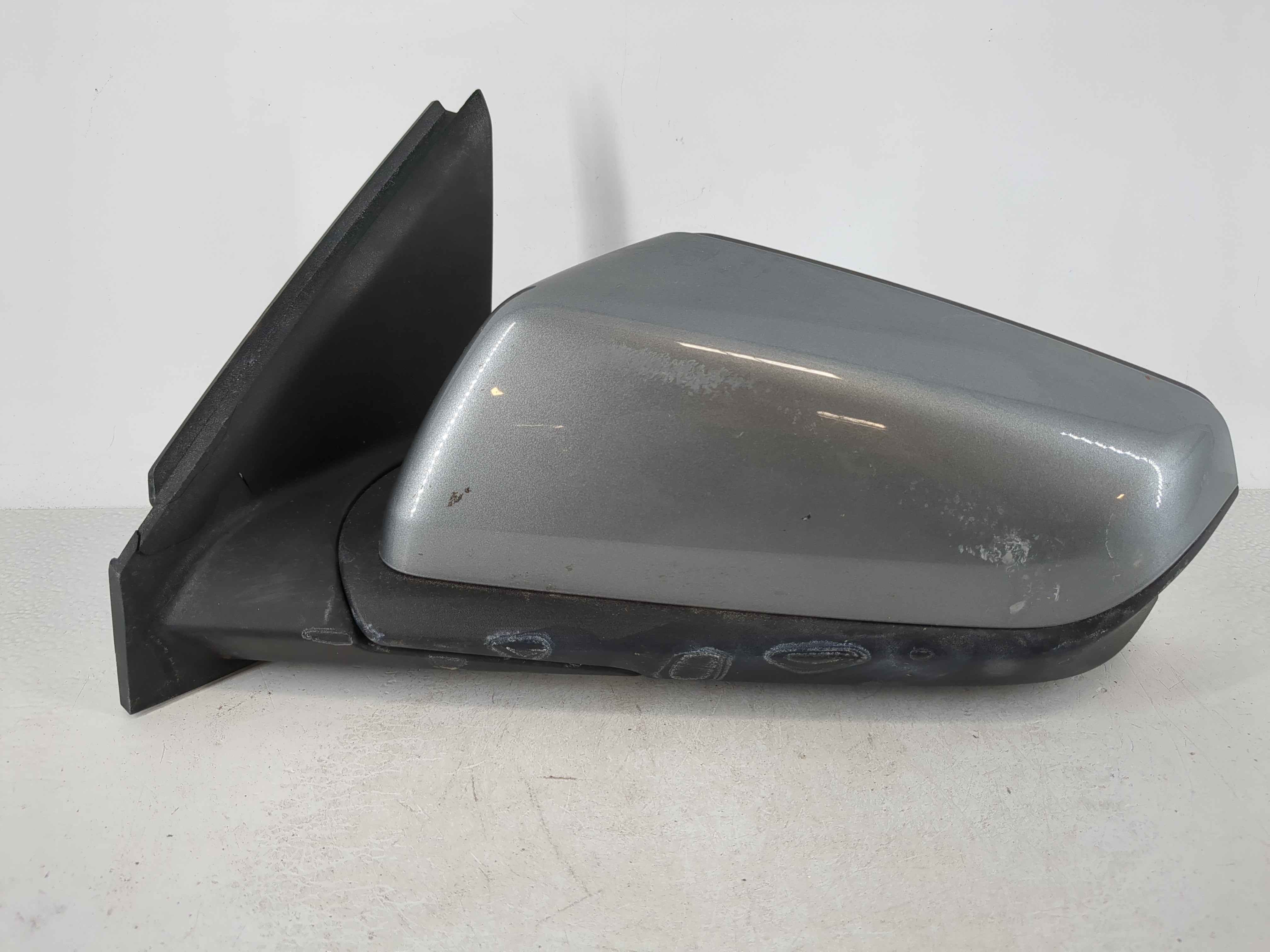 Picture of 2018-2022 Chevrolet Equinox Driver Left Side View Power Door Mirror Grey 1119767