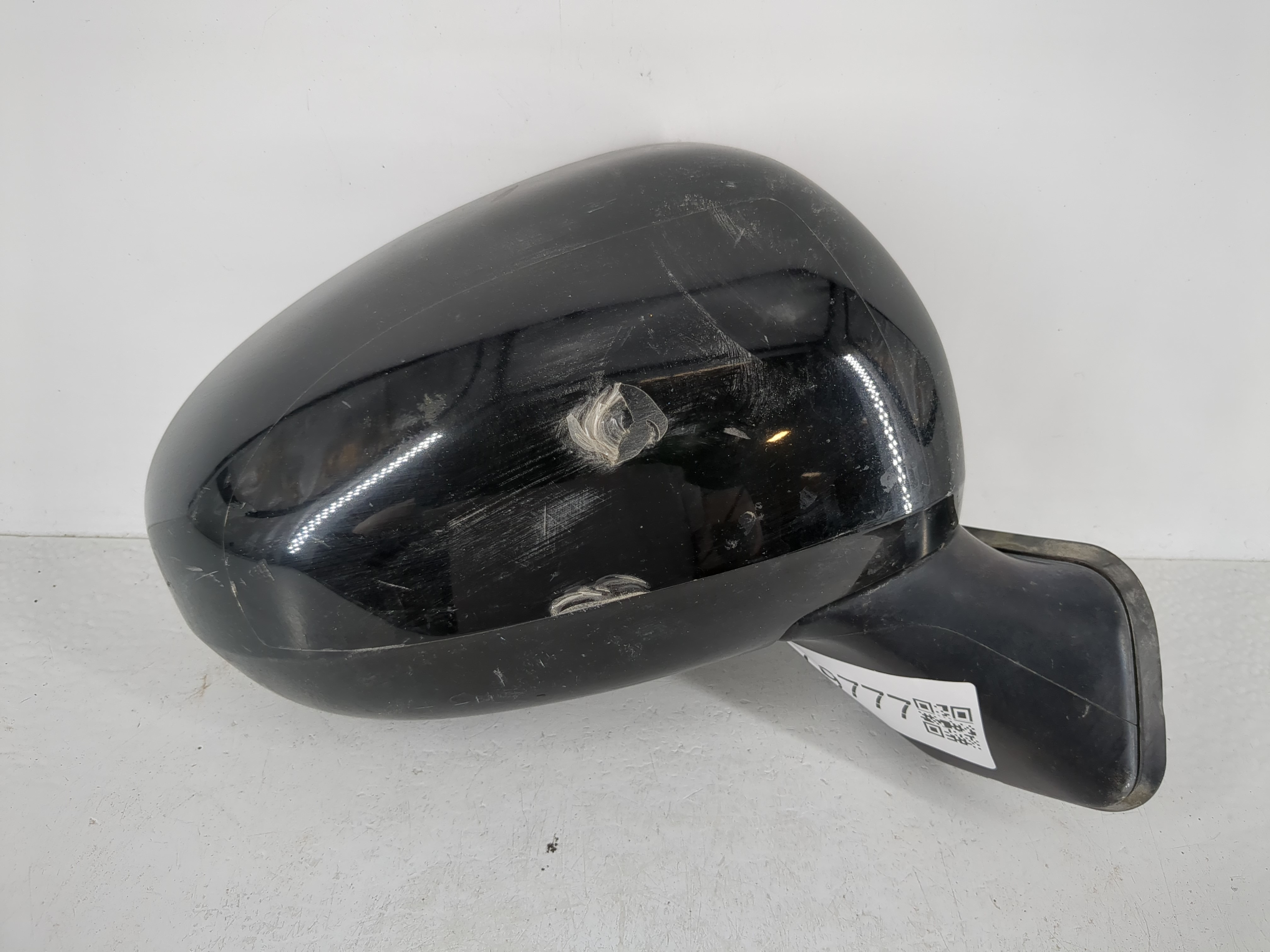 2010-2015 Toyota Prius Passenger Right Side View Power Door Mirror Black 1119777 - Oemusedautoparts1.com