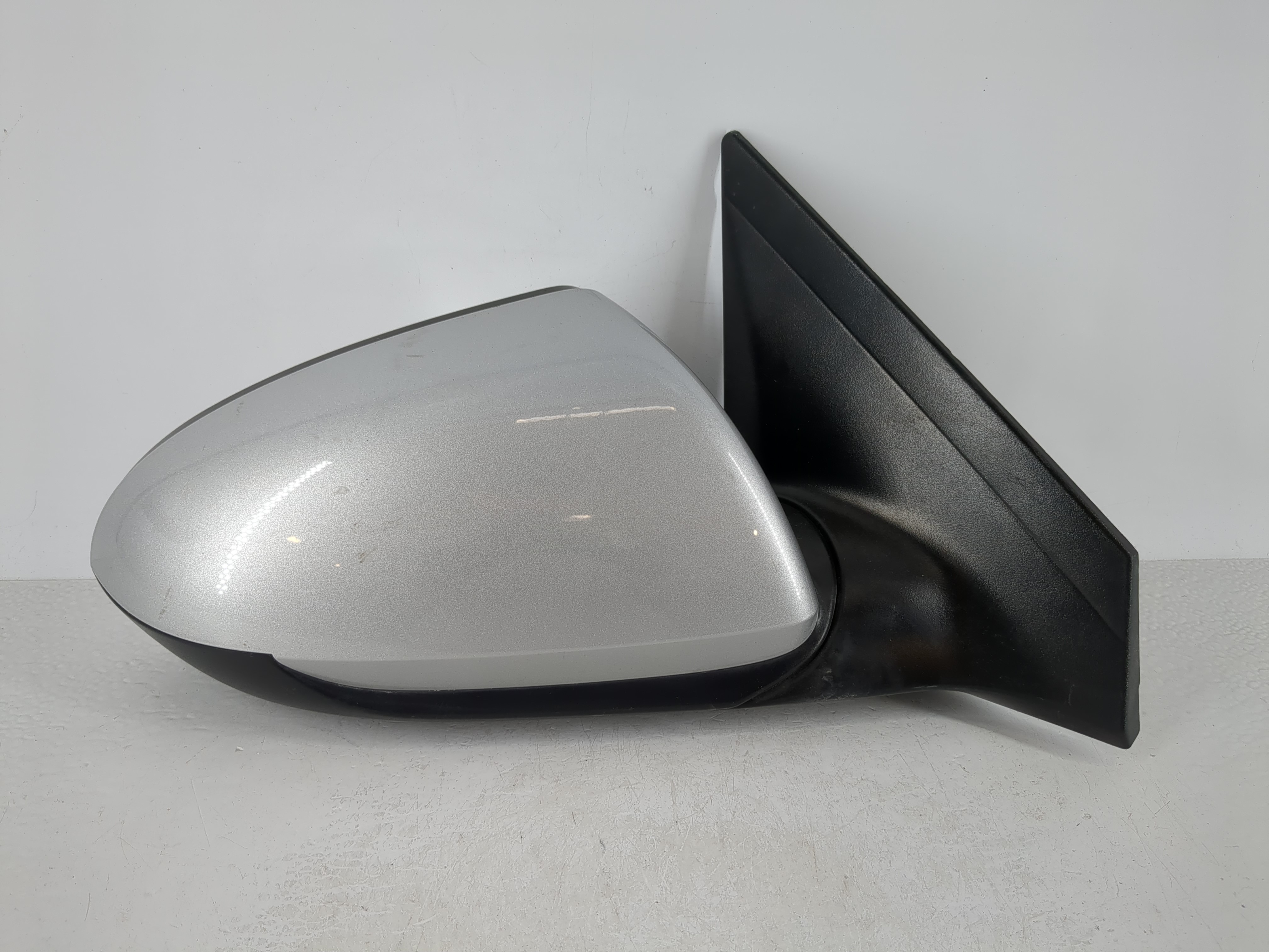 2017-2020 Hyundai Elantra Passenger Right Side View Power Door Mirror 1119800 - Oemusedautoparts1.com