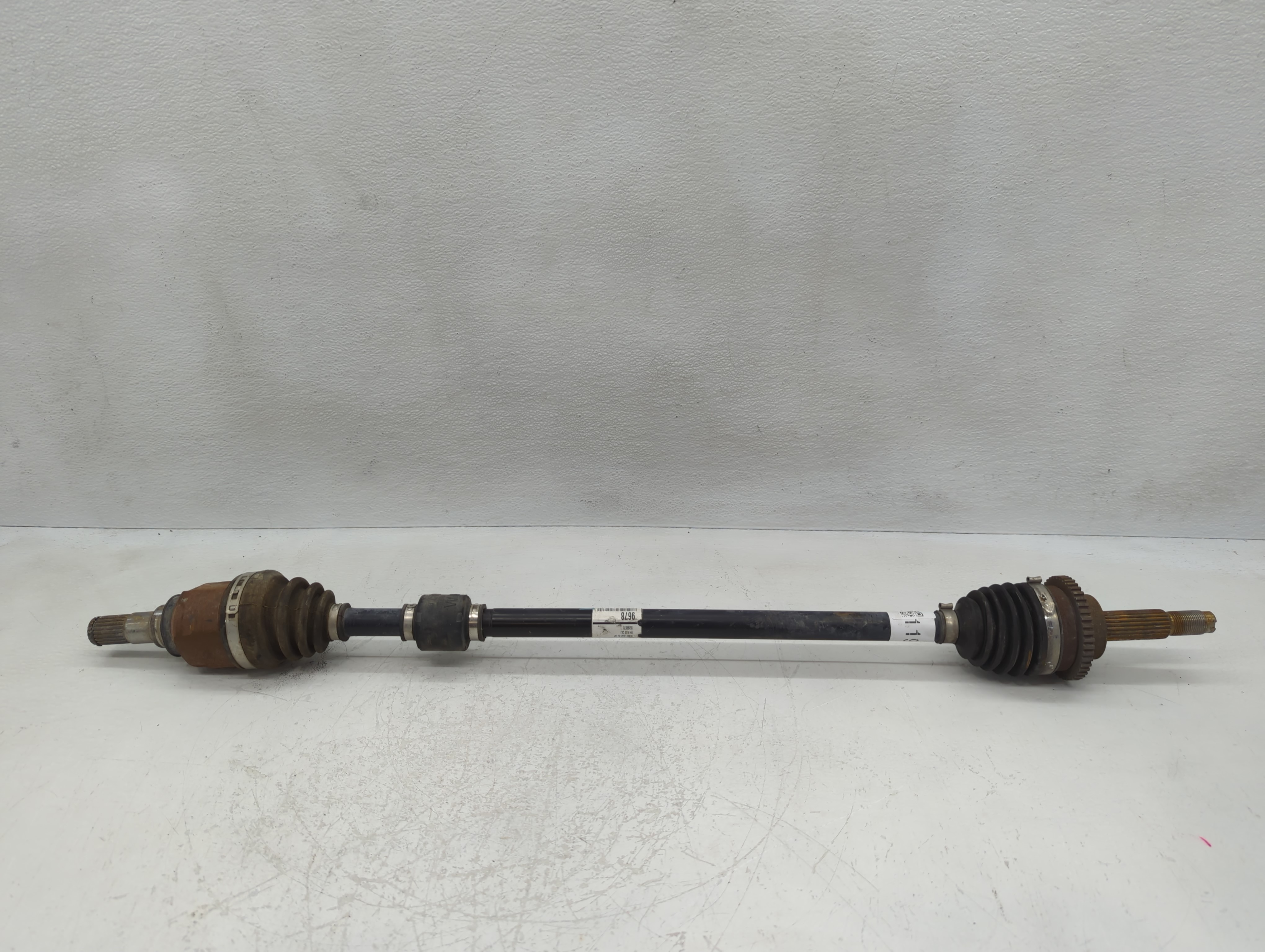 2014-2015 Chevrolet Spark Axle Shaft Front Driver Cv C/v 1119893 - Oemusedautoparts1.com