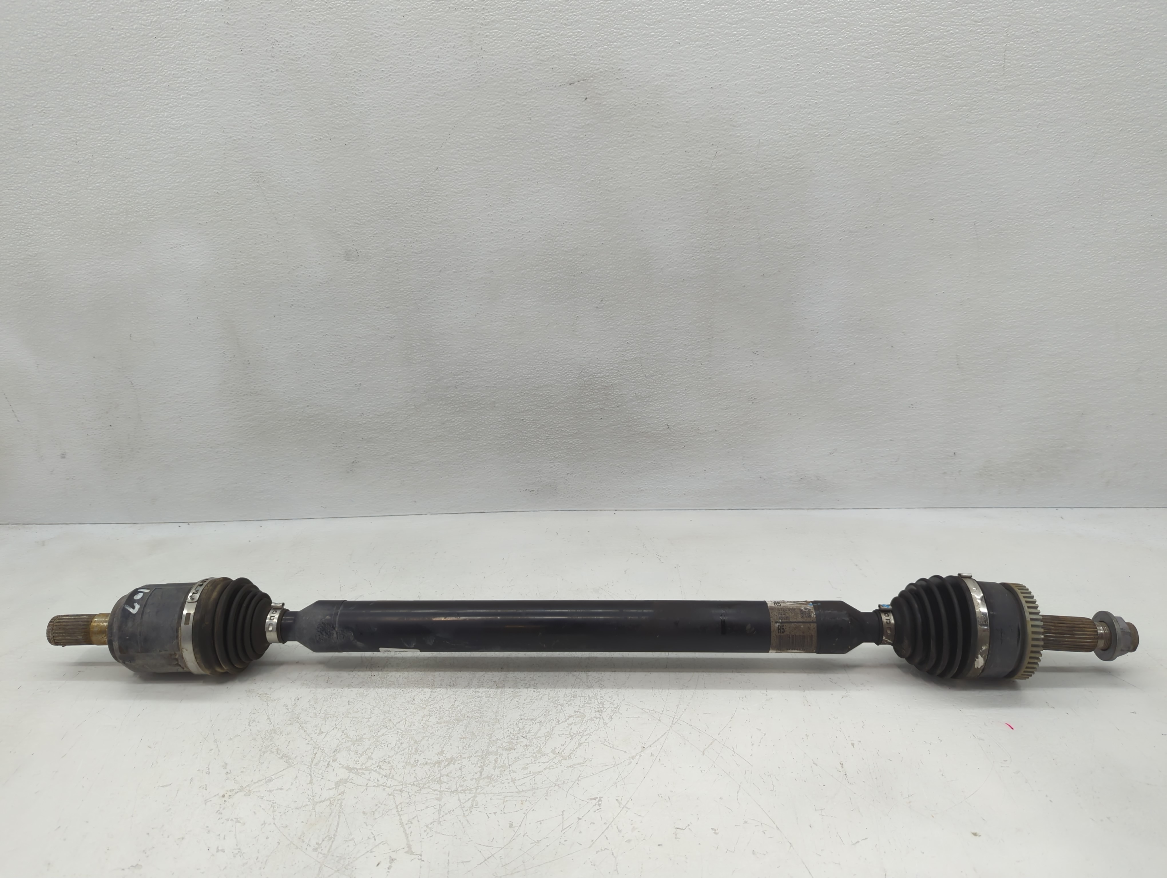 2016-2021 Hyundai Tucson Axle Shaft Front Passenger Cv C/v 1119903 - Oemusedautoparts1.com