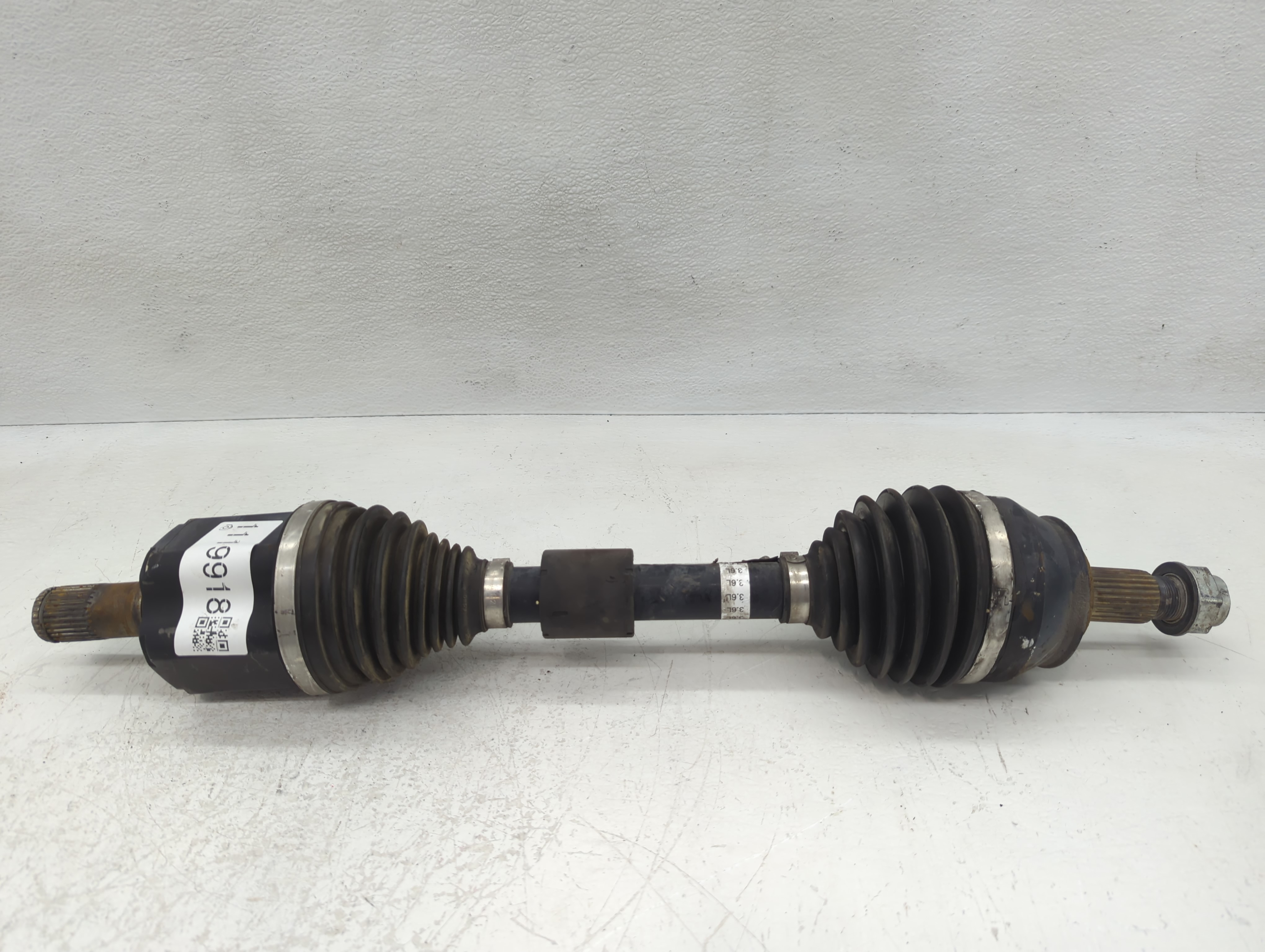 Picture of 2015-2017 Chrysler 200 Axle Shaft Front Driver Cv C/v 1119918