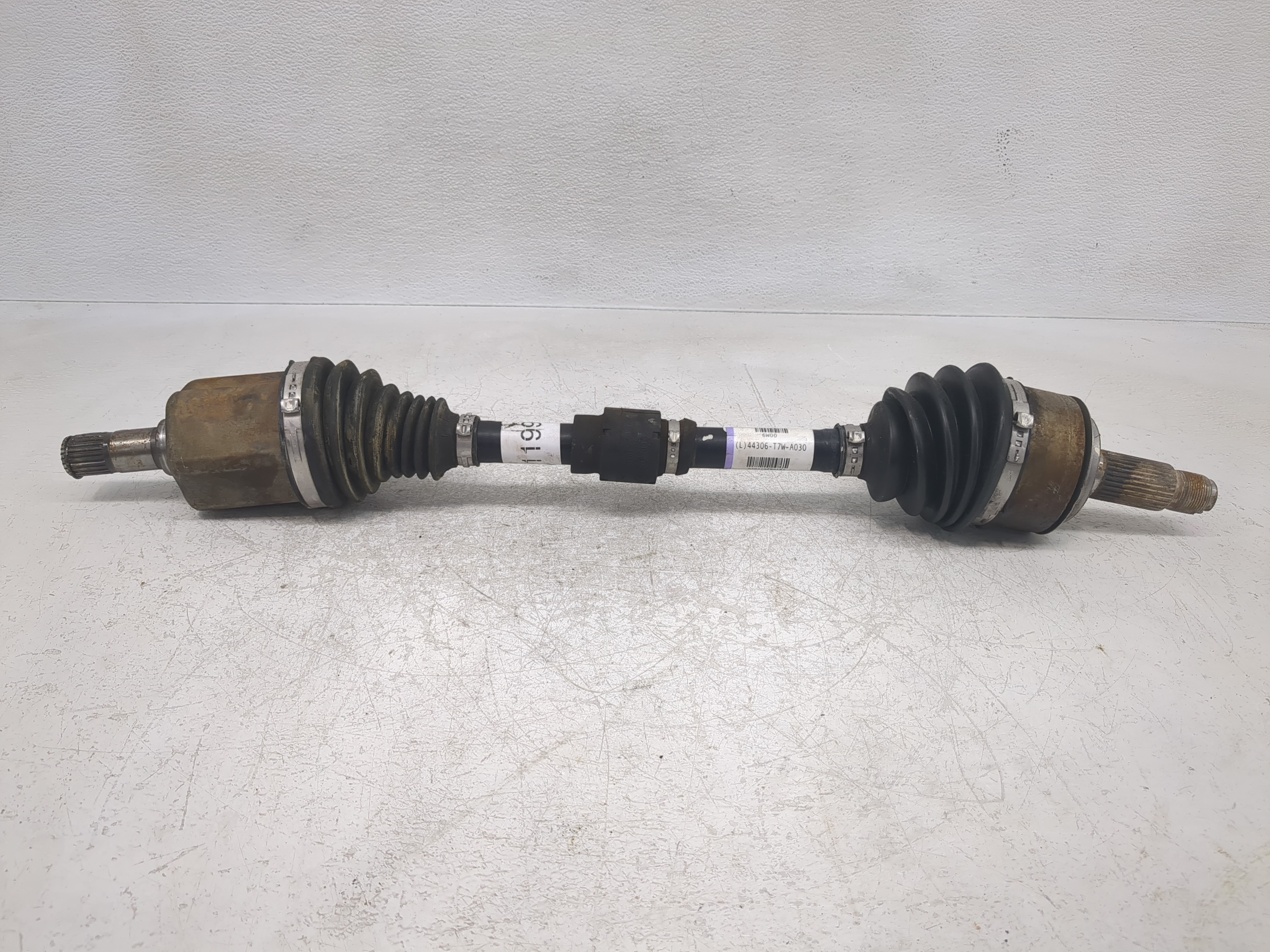 2016-2022 Honda Hr-v Axle Shaft Front Driver Cv C/v 1119935 - Oemusedautoparts1.com