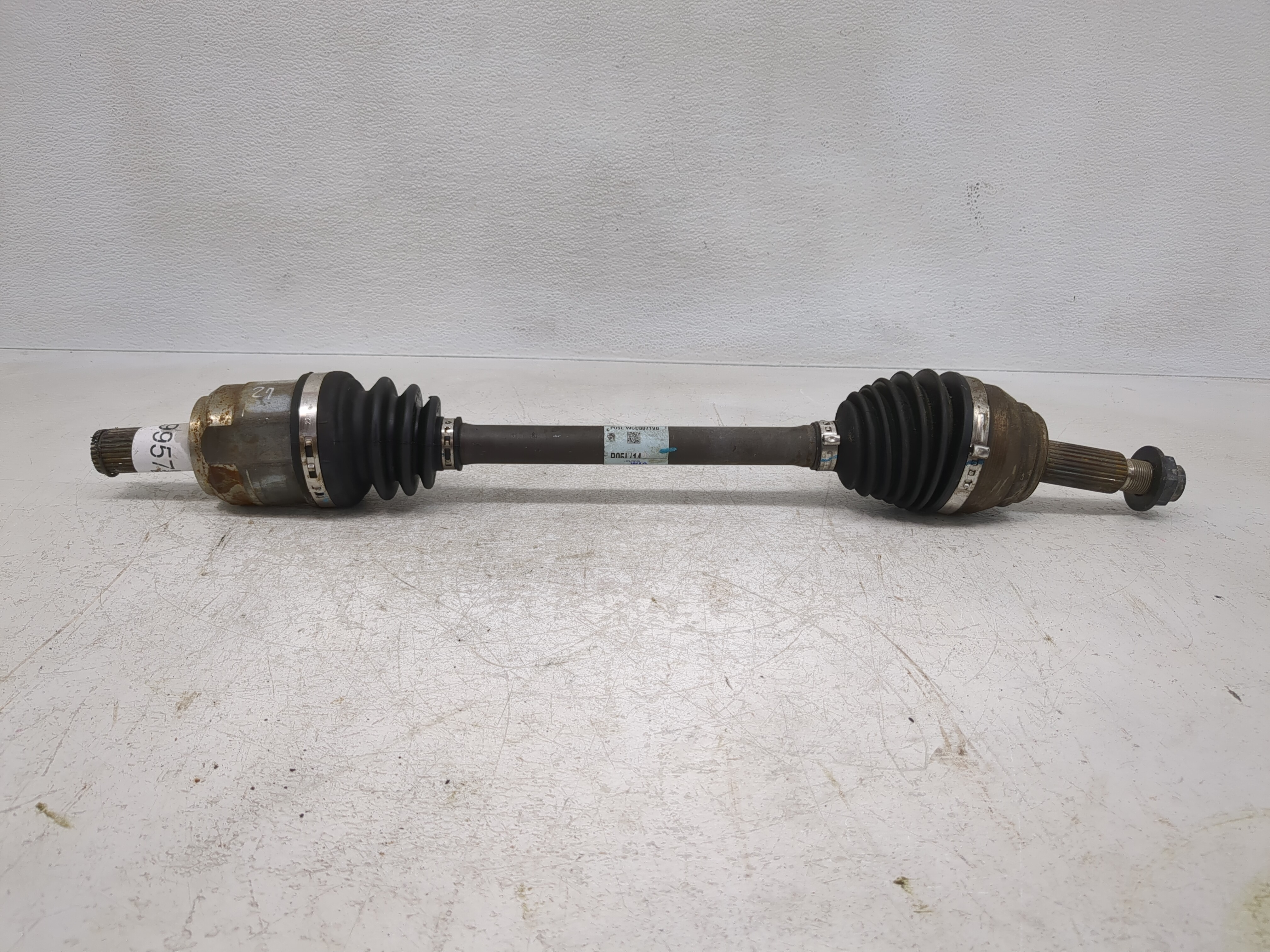 2022-2022 Hyundai Kona Axle Shaft Front Driver Cv C/v 1119957 - Oemusedautoparts1.com