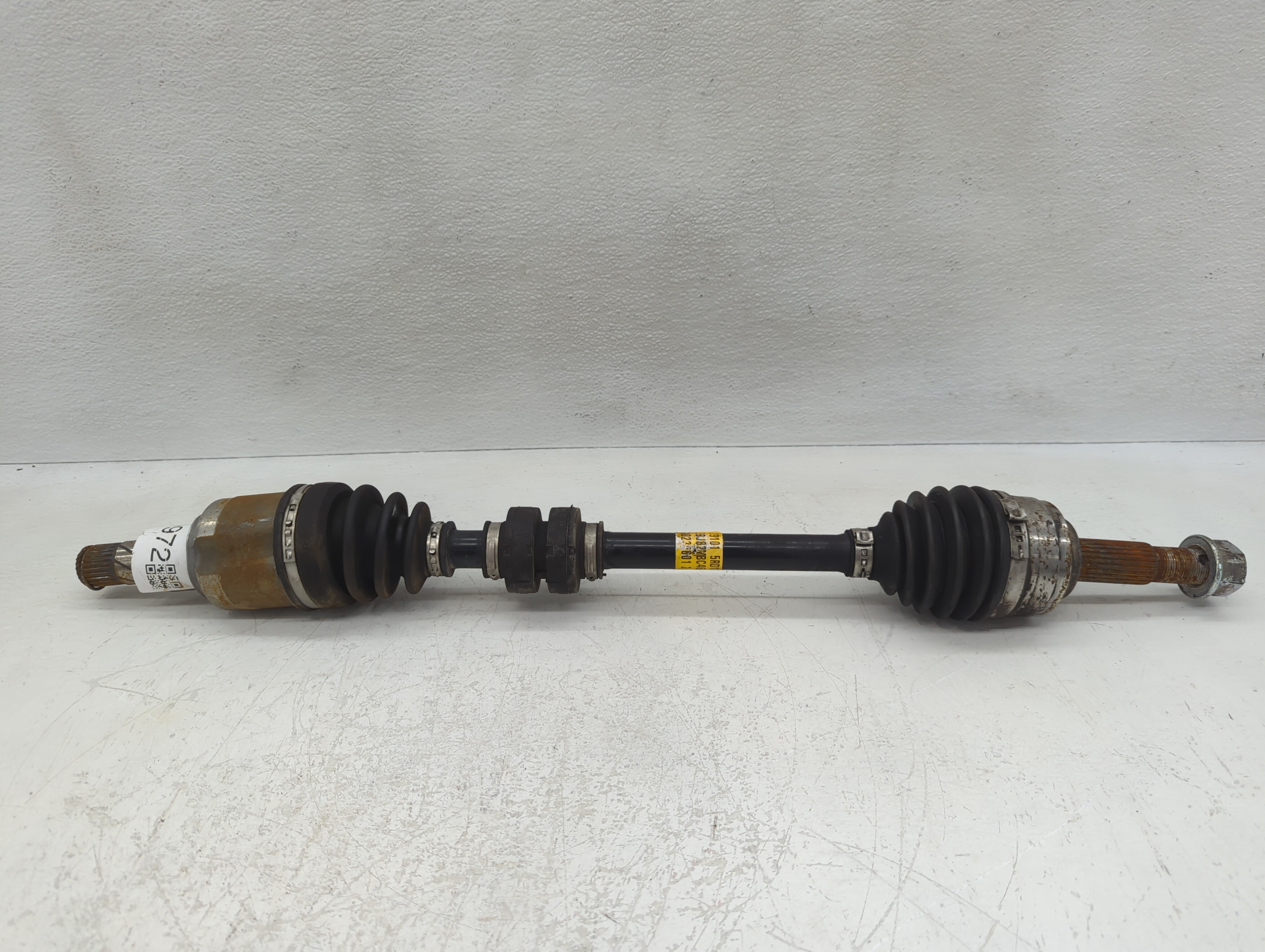 2018-2021 Nissan Kicks Axle Shaft Front Driver Cv C/v 1119972 - Oemusedautoparts1.com