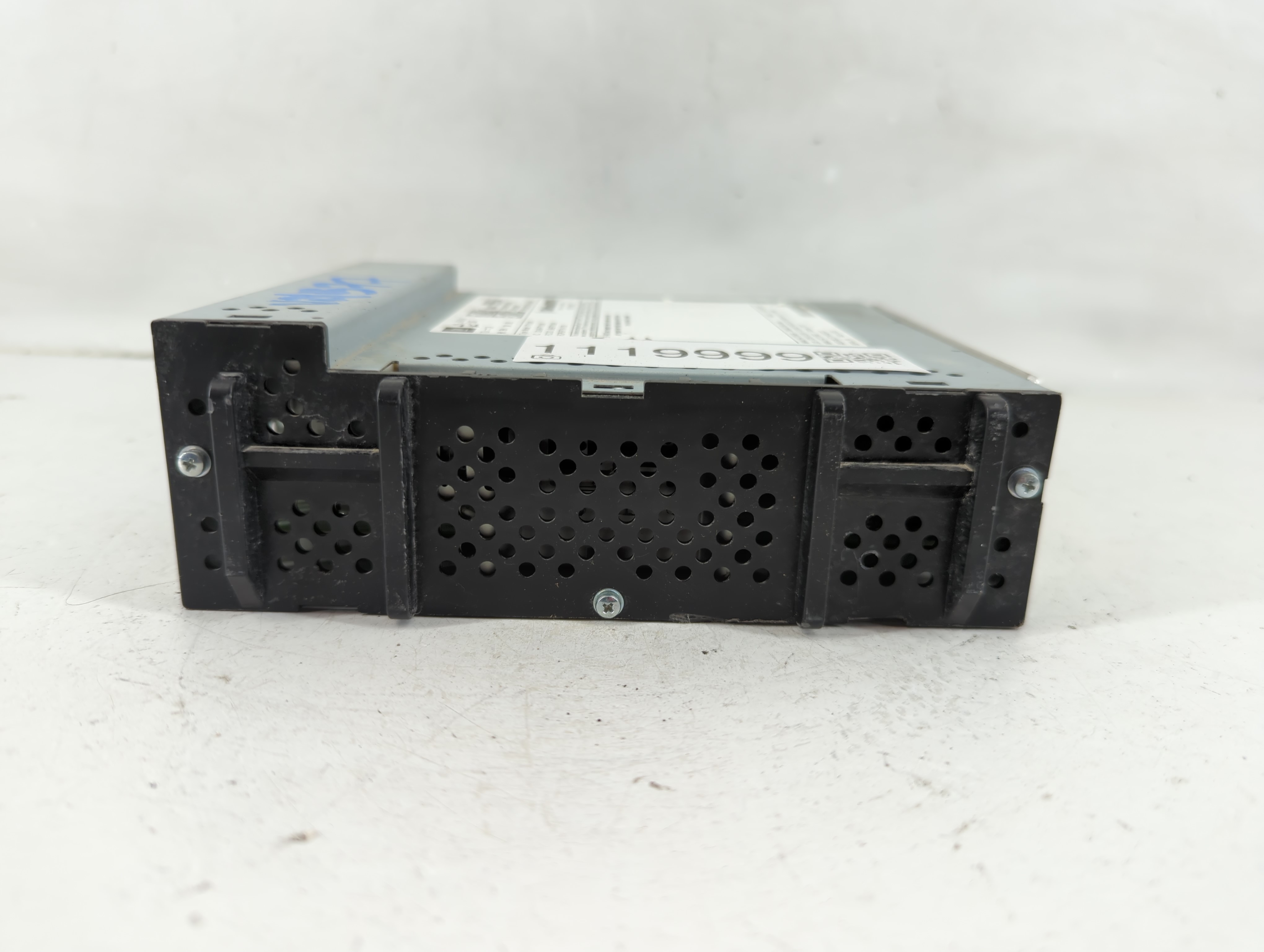 2019-2021 Chevrolet Malibu Am Fm Cd Player Radio Receiver 1119999 - Oemusedautoparts1.com