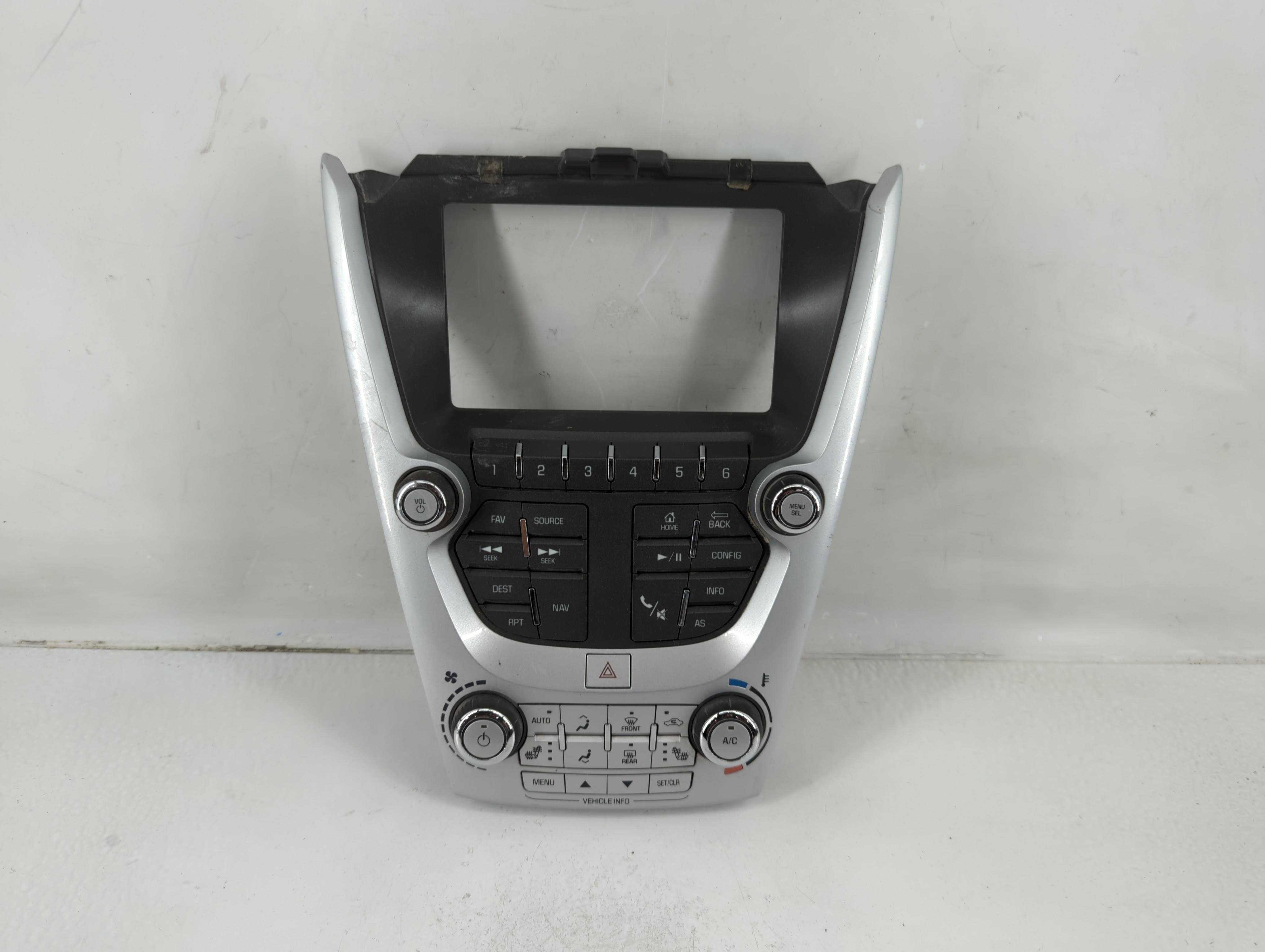 2016-2016 Chevrolet Equinox Am Fm Cd Player Radio Receiver 1120029 - Oemusedautoparts1.com