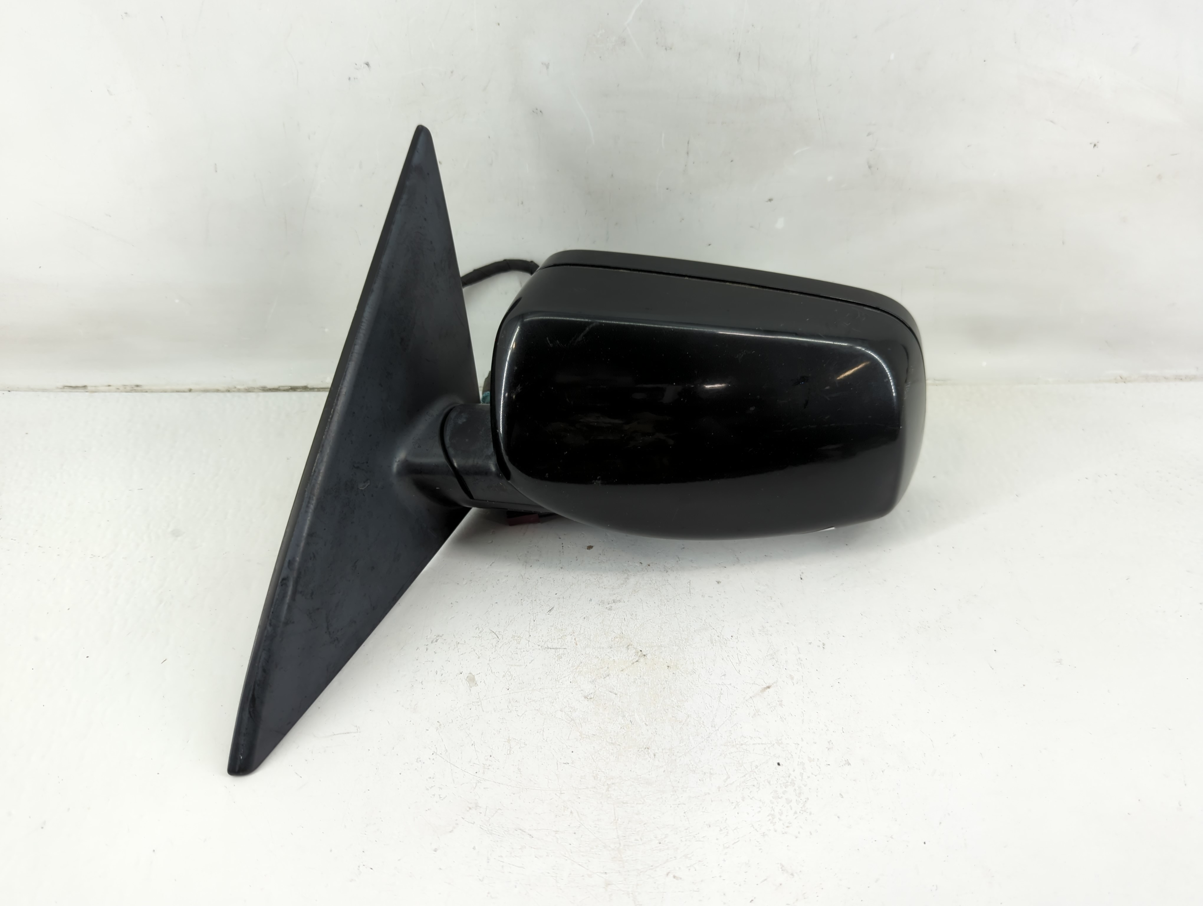 2004-2005 Bmw 645ci Driver Left Side View Power Door Mirror Black 1120126 - Oemusedautoparts1.com