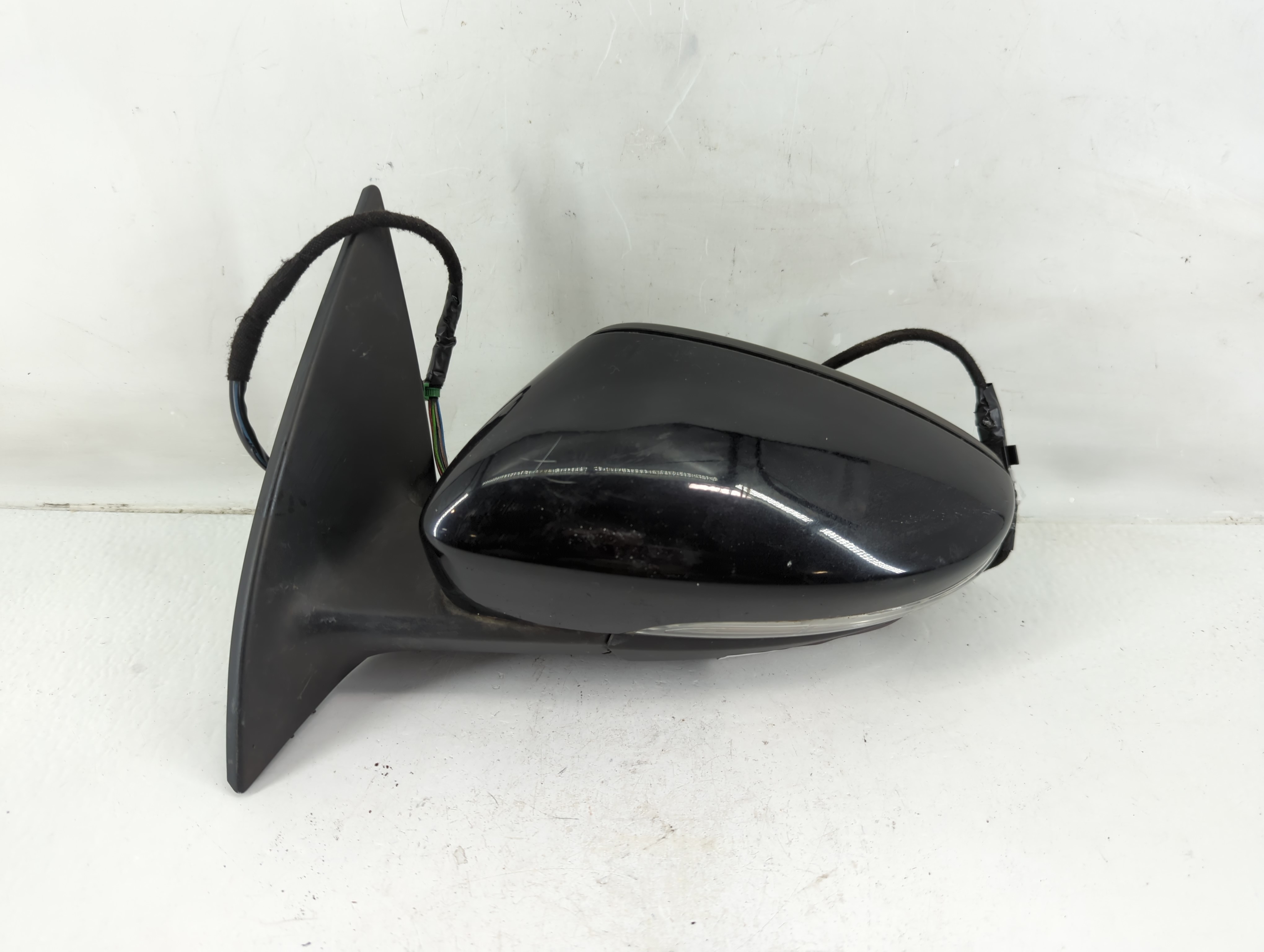 2009-2016 Volkswagen Eos Driver Left Side View Power Door Mirror Black 1120156 - Oemusedautoparts1.com