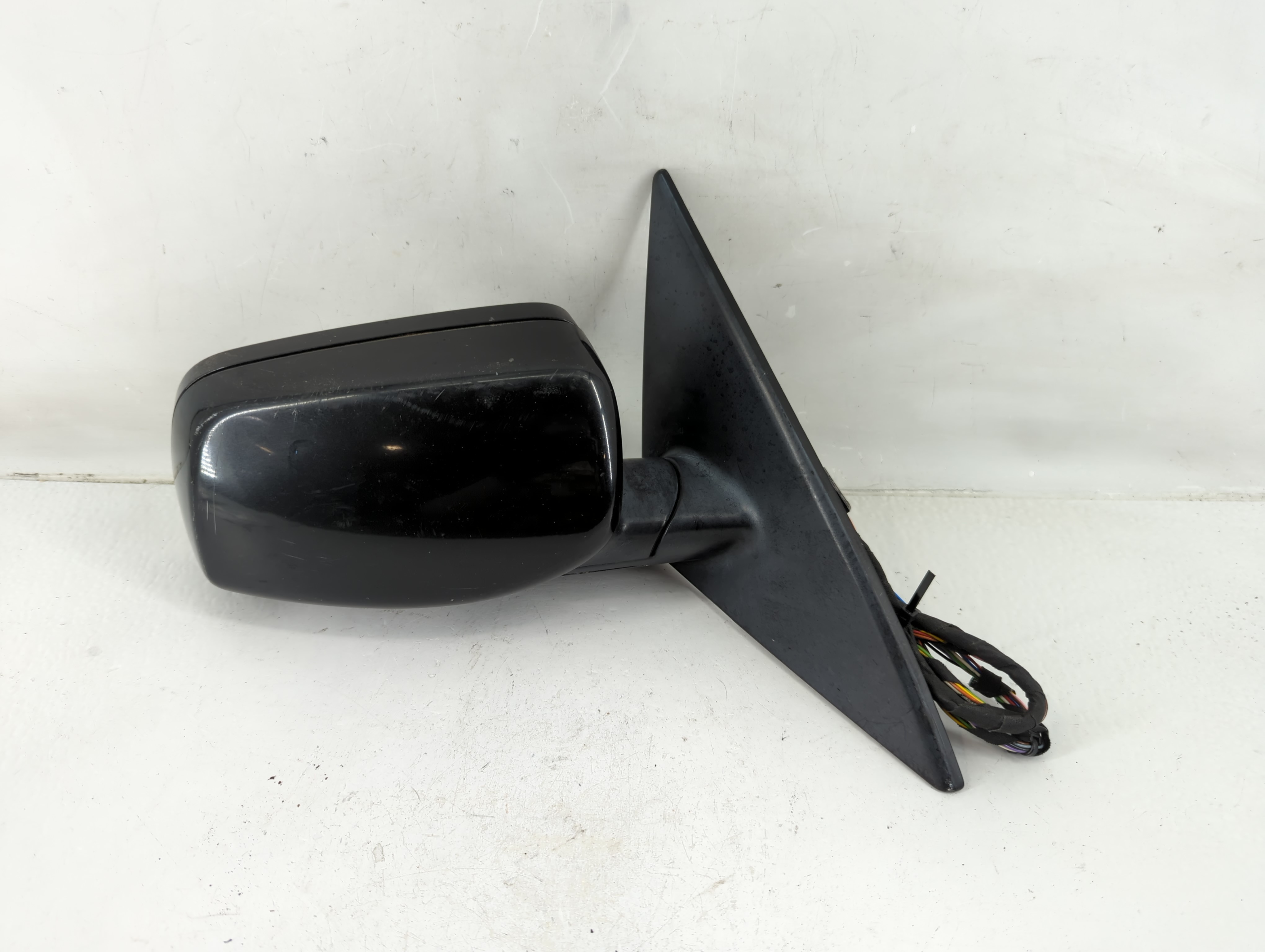 2004-2005 Bmw 645ci Passenger Right Side View Power Door Mirror Black 1120162 - Oemusedautoparts1.com