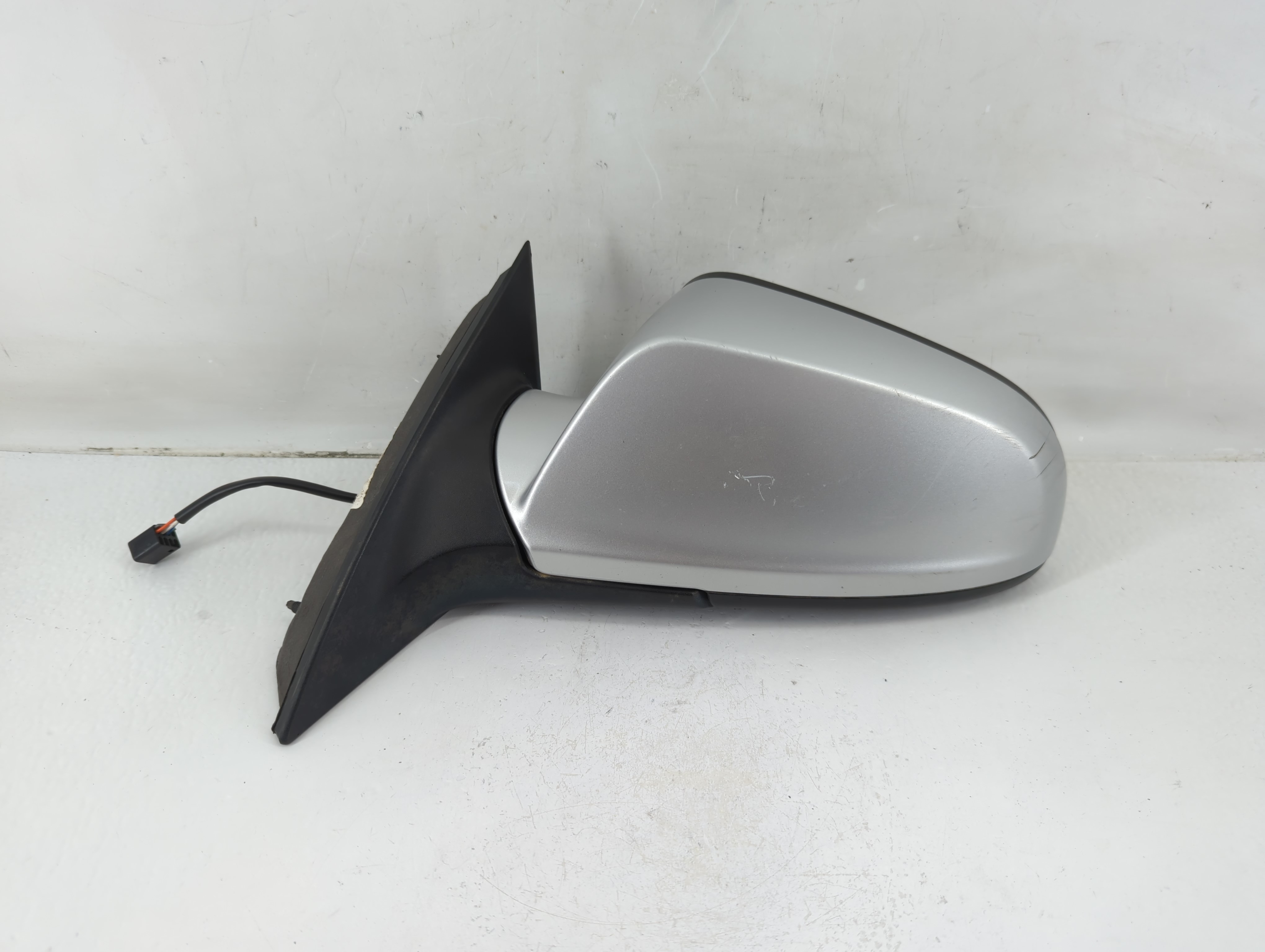 Picture of 2008-2012 Chevrolet Malibu Driver Left Side View Power Door Mirror 1120179