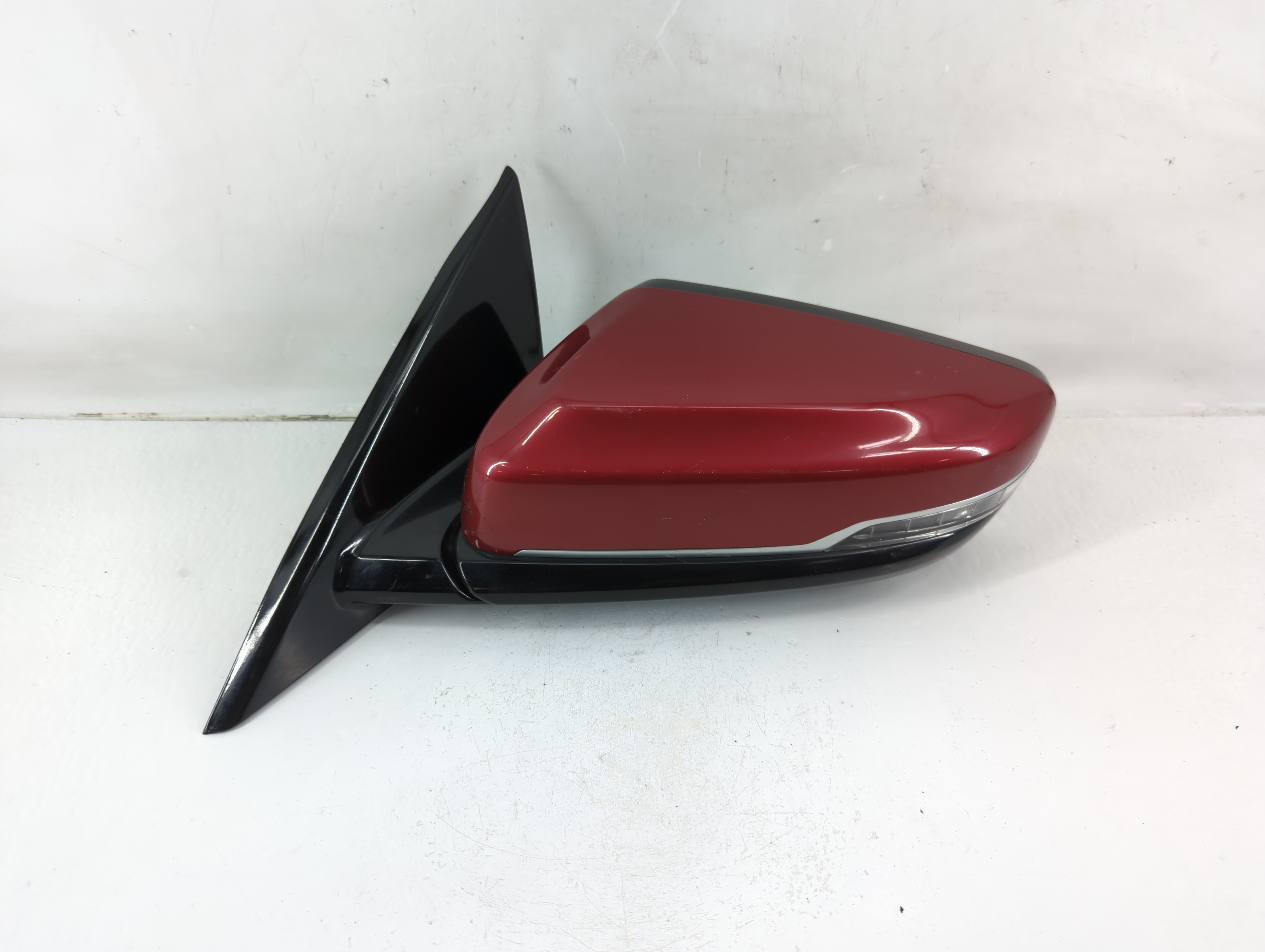 2015-2018 Cadillac Ats Driver Left Side View Power Door Mirror Red 1120198 - Oemusedautoparts1.com