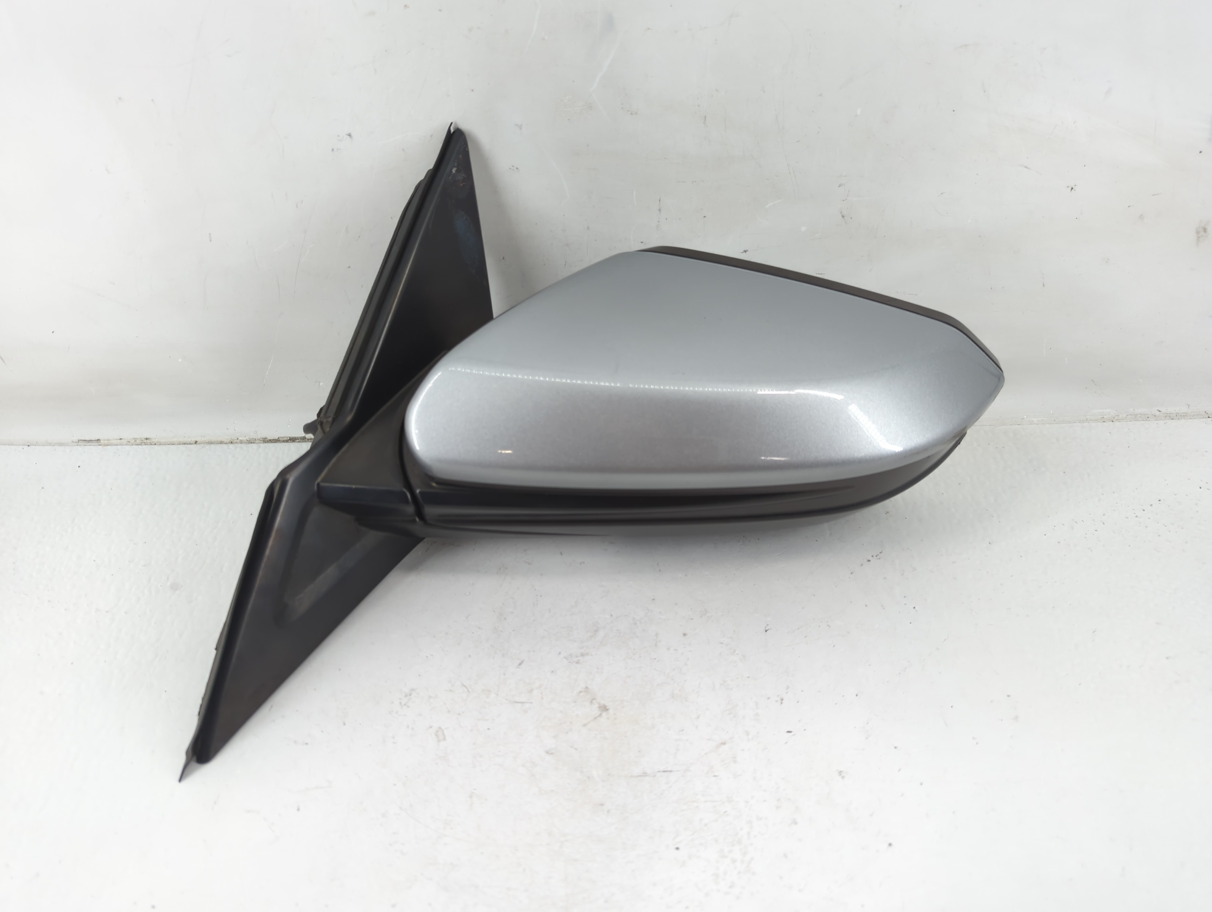 2017-2021 Honda Civic Driver Left Side View Power Door Mirror Silver 1120236 - Oemusedautoparts1.com